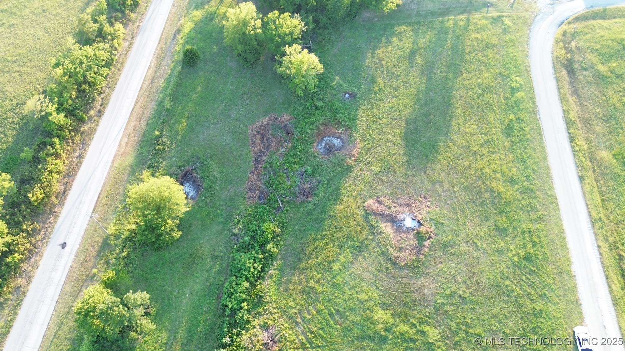 24 N 3985 Road Property Photo 5