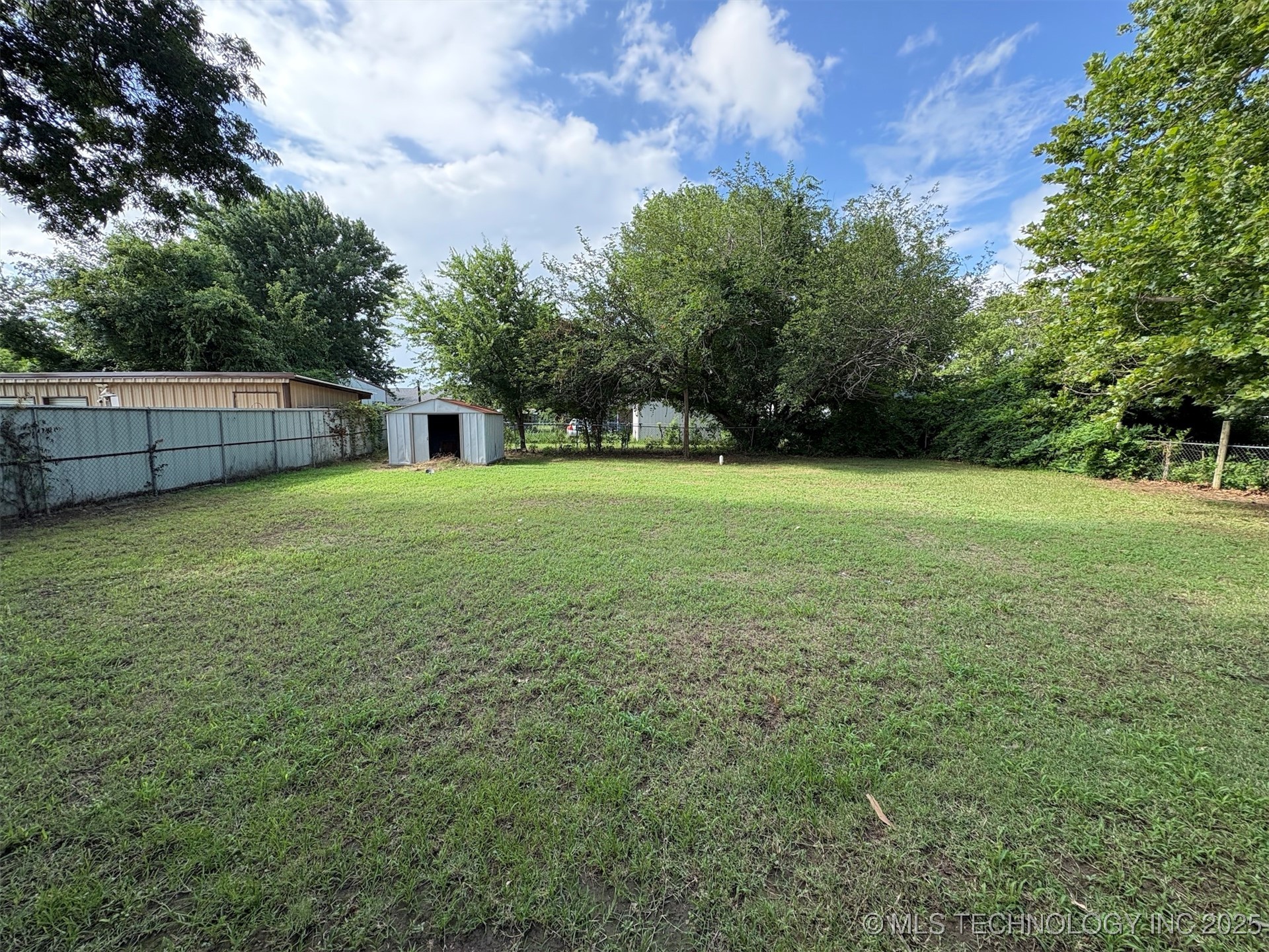 86 Wisteria Property Photo 5