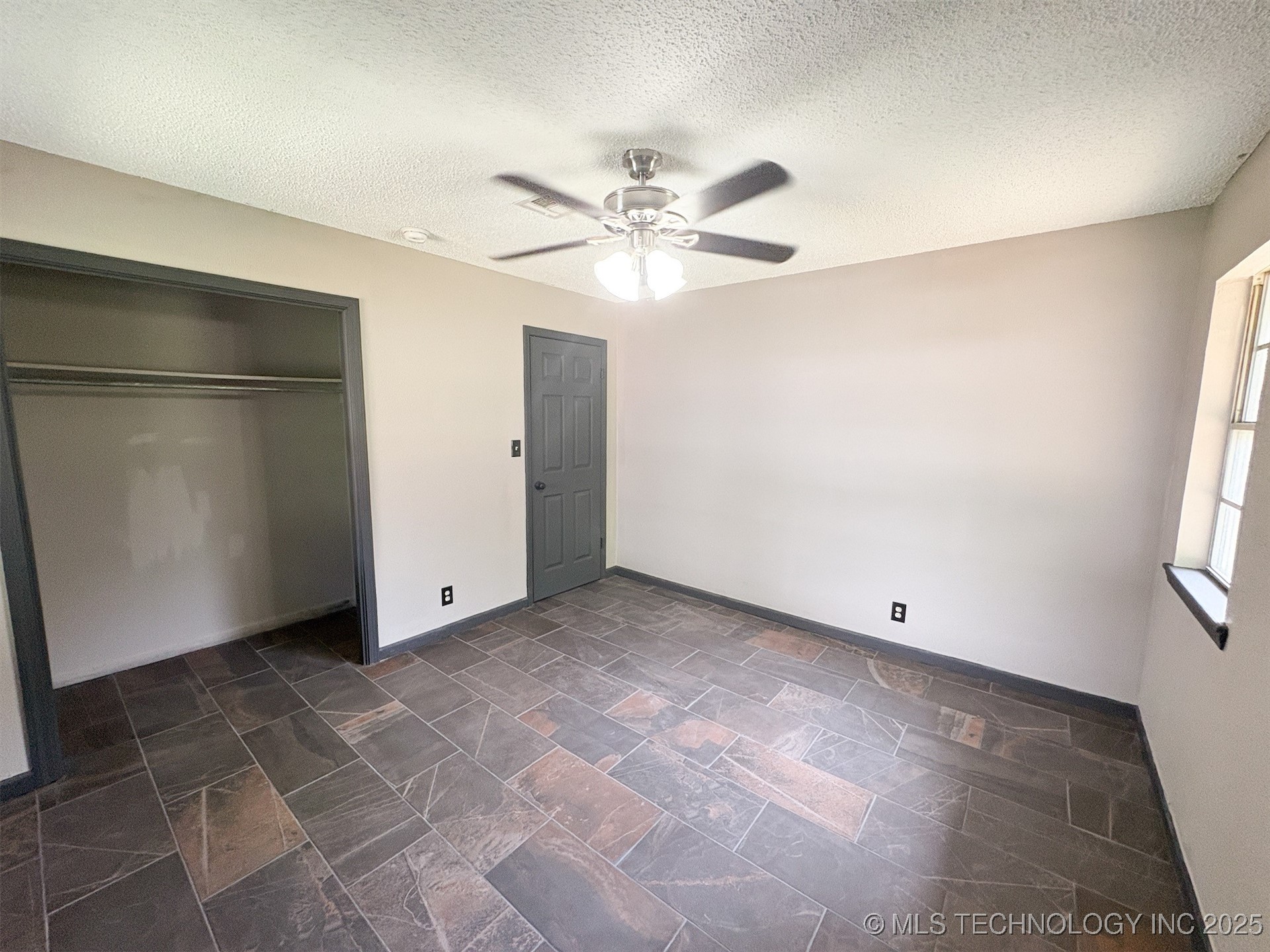 86 Wisteria Property Photo 19