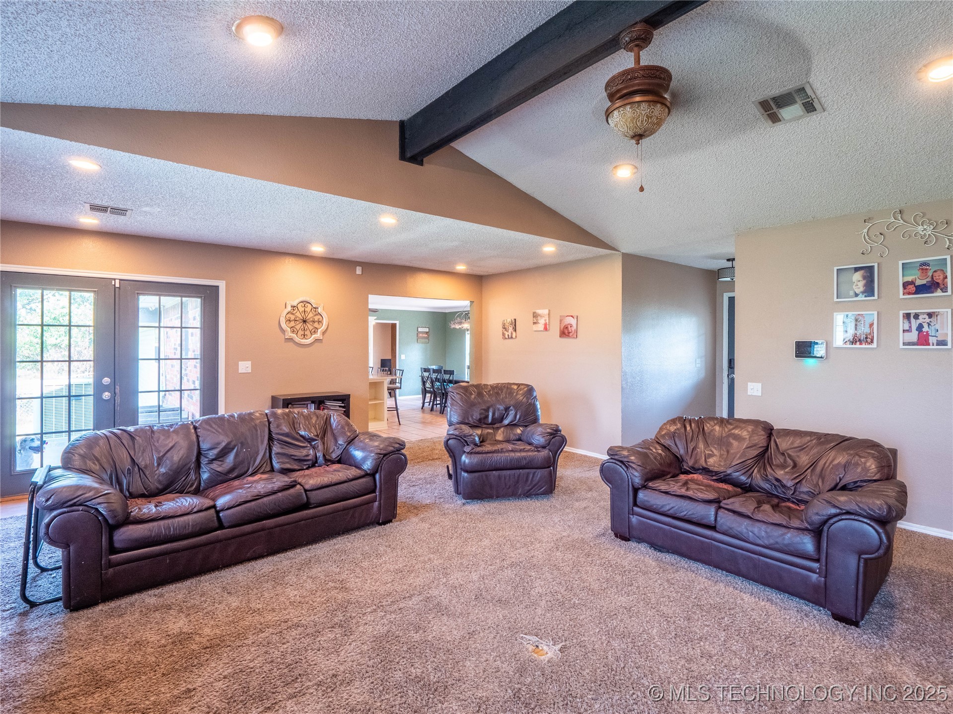 5330 Emery Property Photo 7