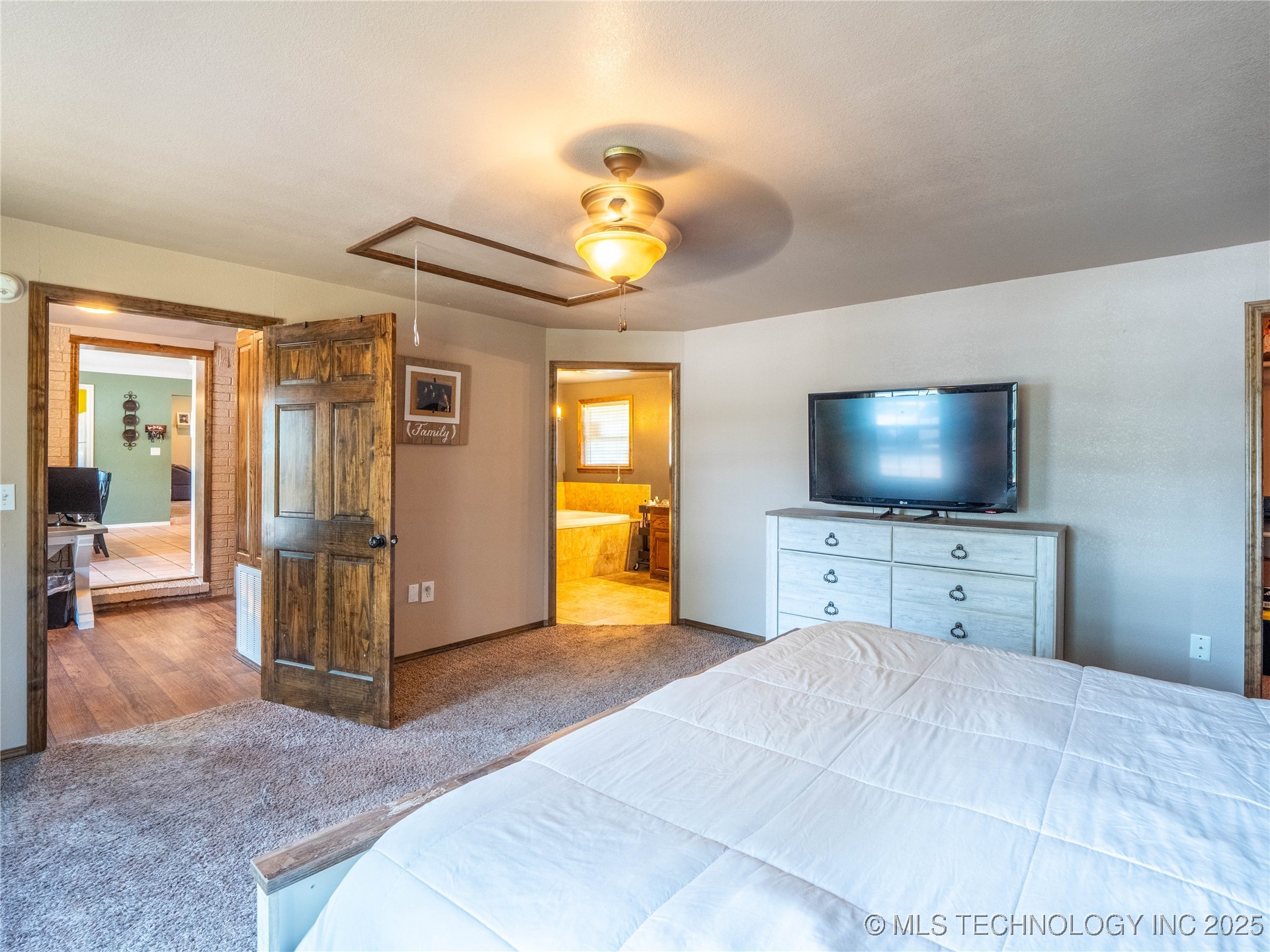 5330 Emery Property Photo 19