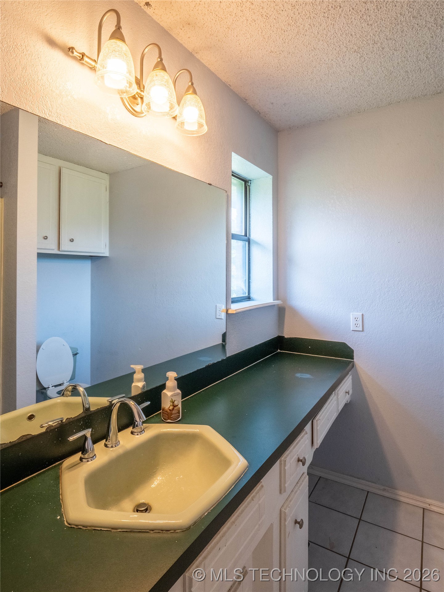 5330 Emery Property Photo 34