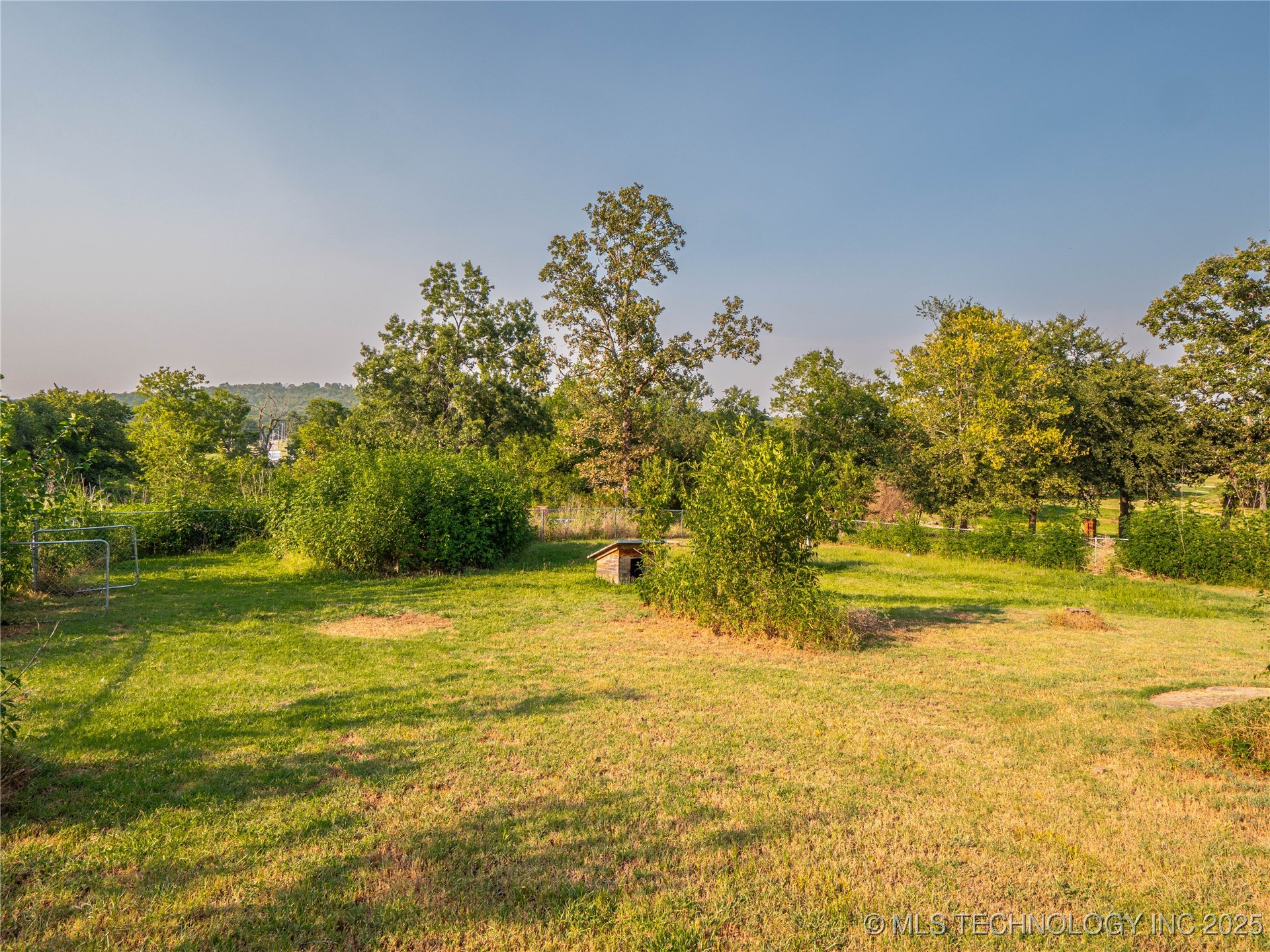 5330 Emery Property Photo 45