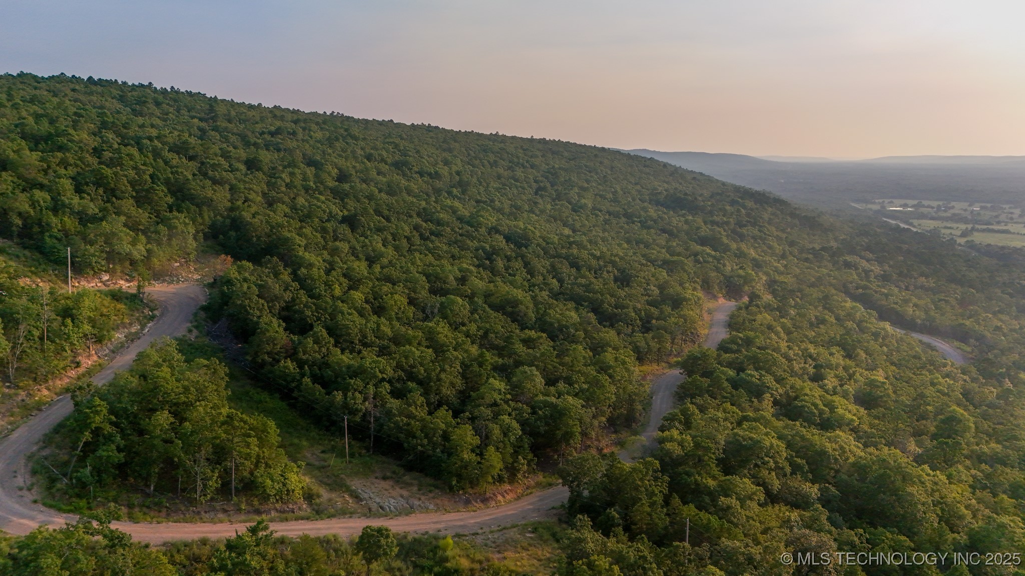 2 Moonshine Drive Property Photo 3