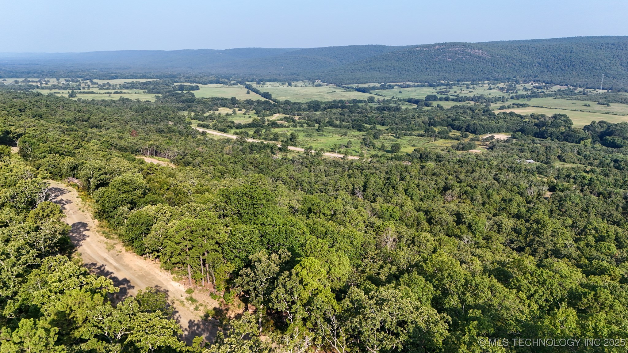 2 Moonshine Drive Property Photo 9