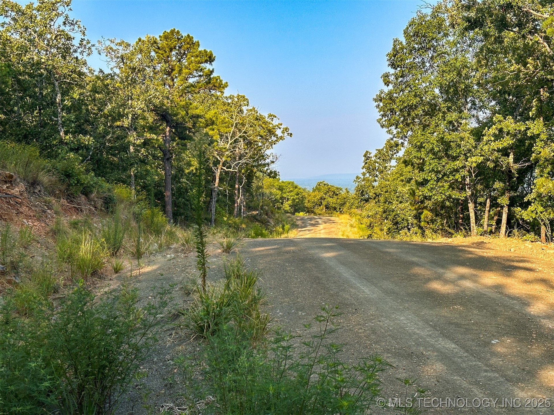 2 Moonshine Drive Property Photo 15