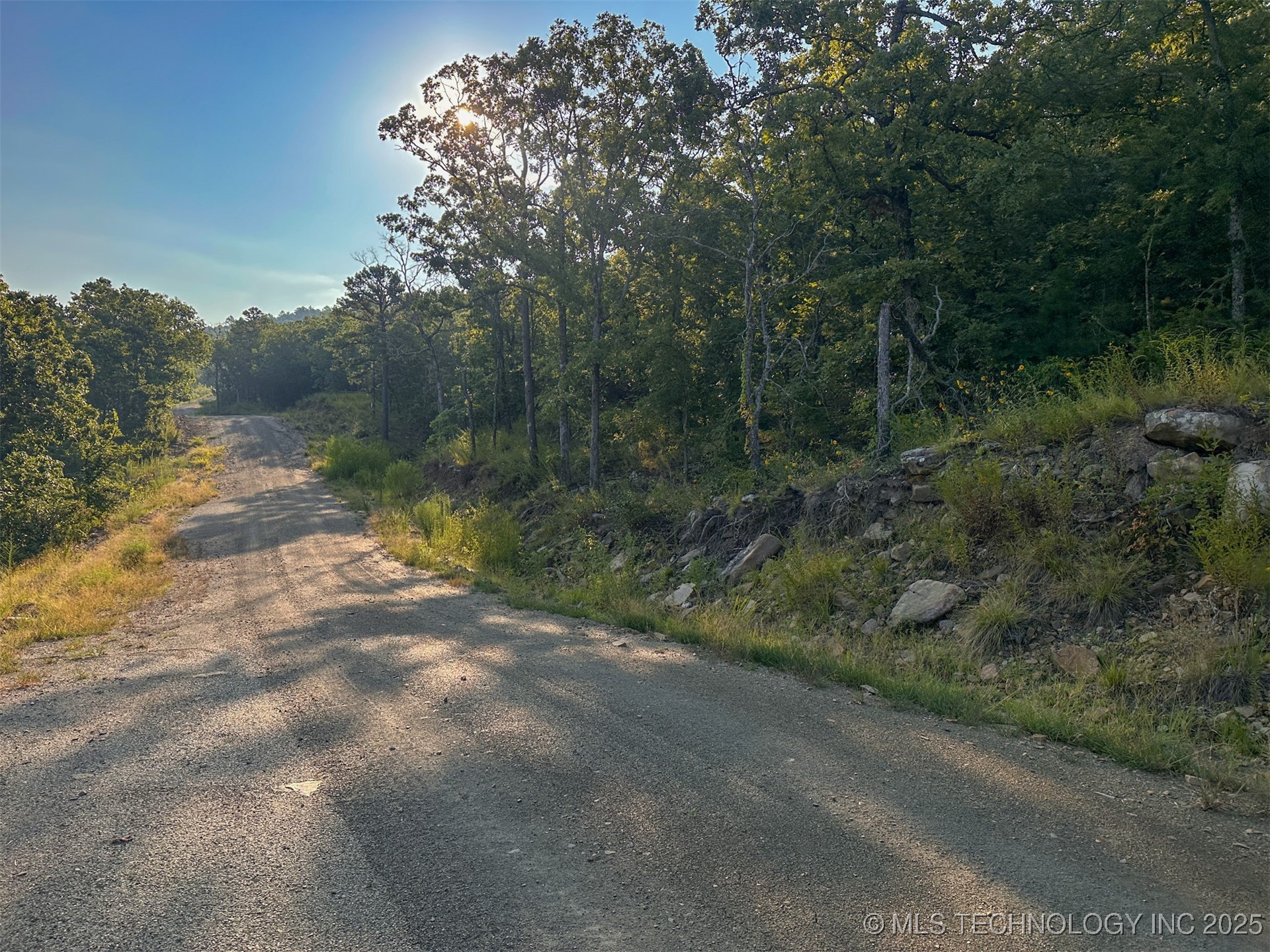 2 Moonshine Drive Property Photo 16