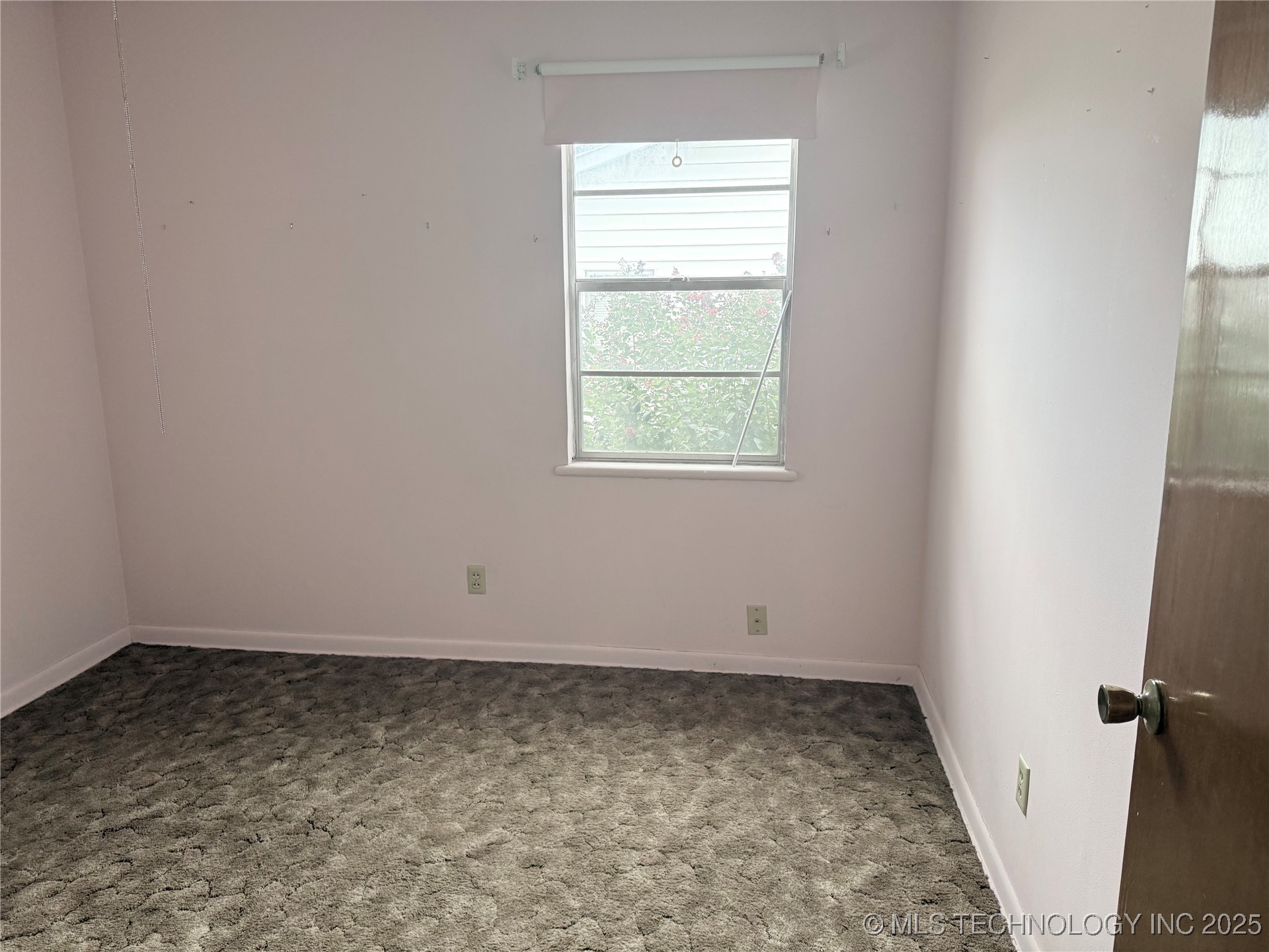 807 N C Avenue Property Photo 11