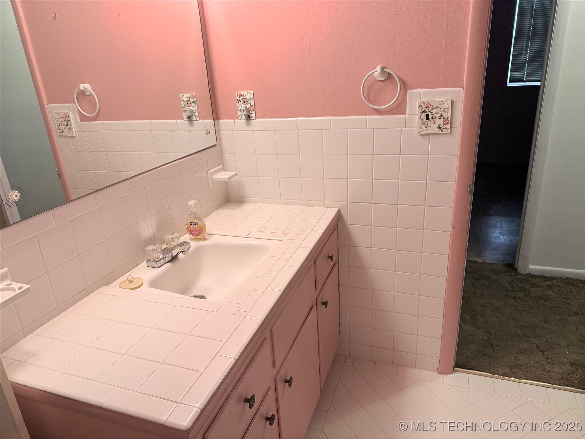 807 N C Avenue Property Photo 15