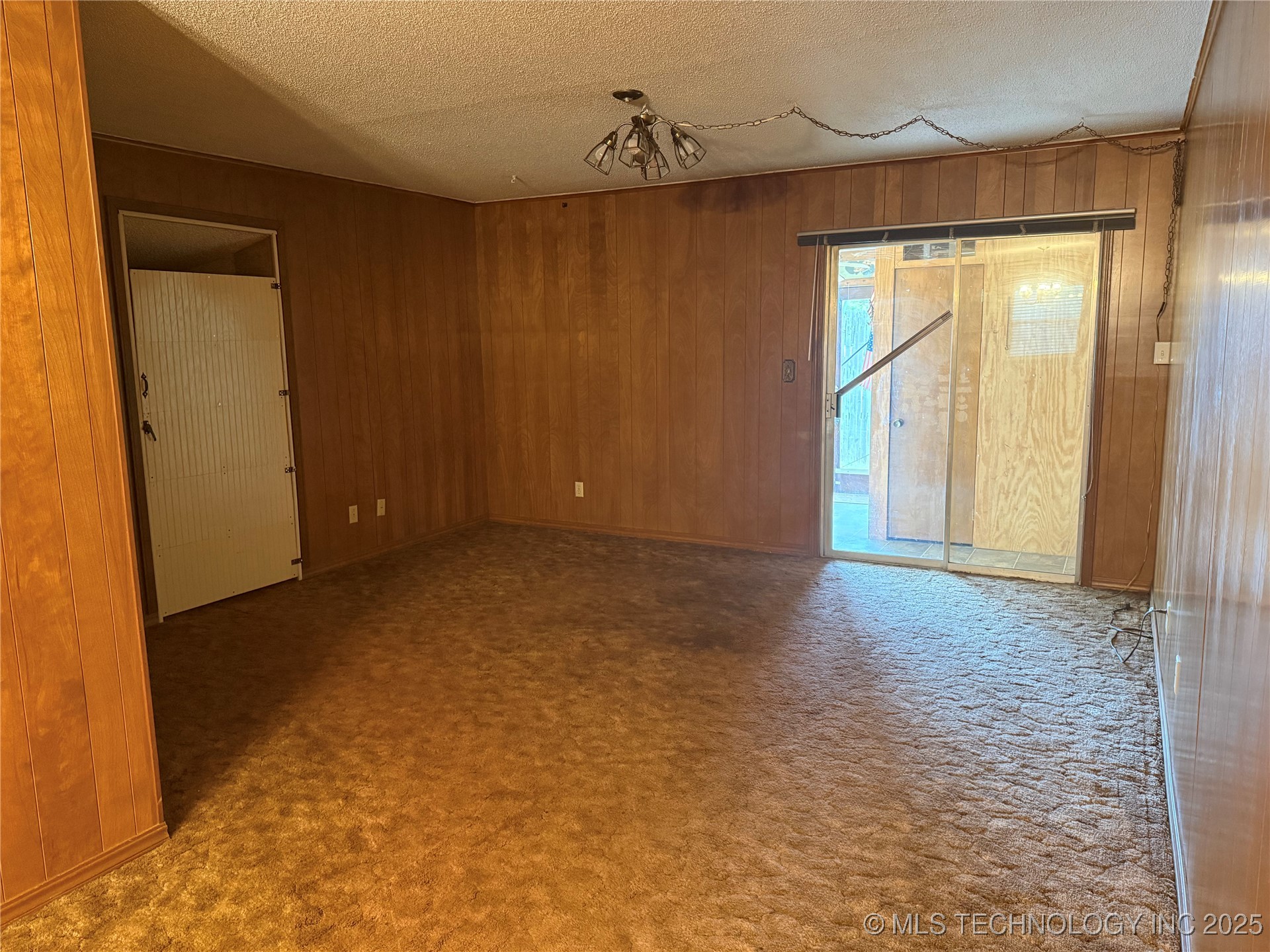807 N C Avenue Property Photo 17