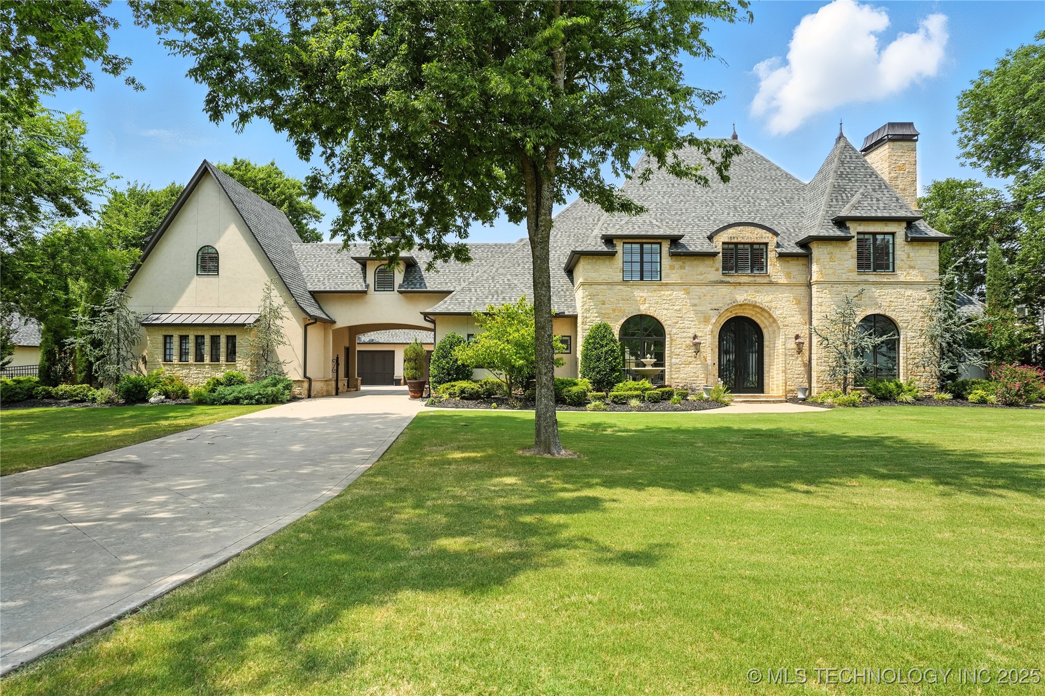 18127 Anthem Ridge Road Property Photo 1