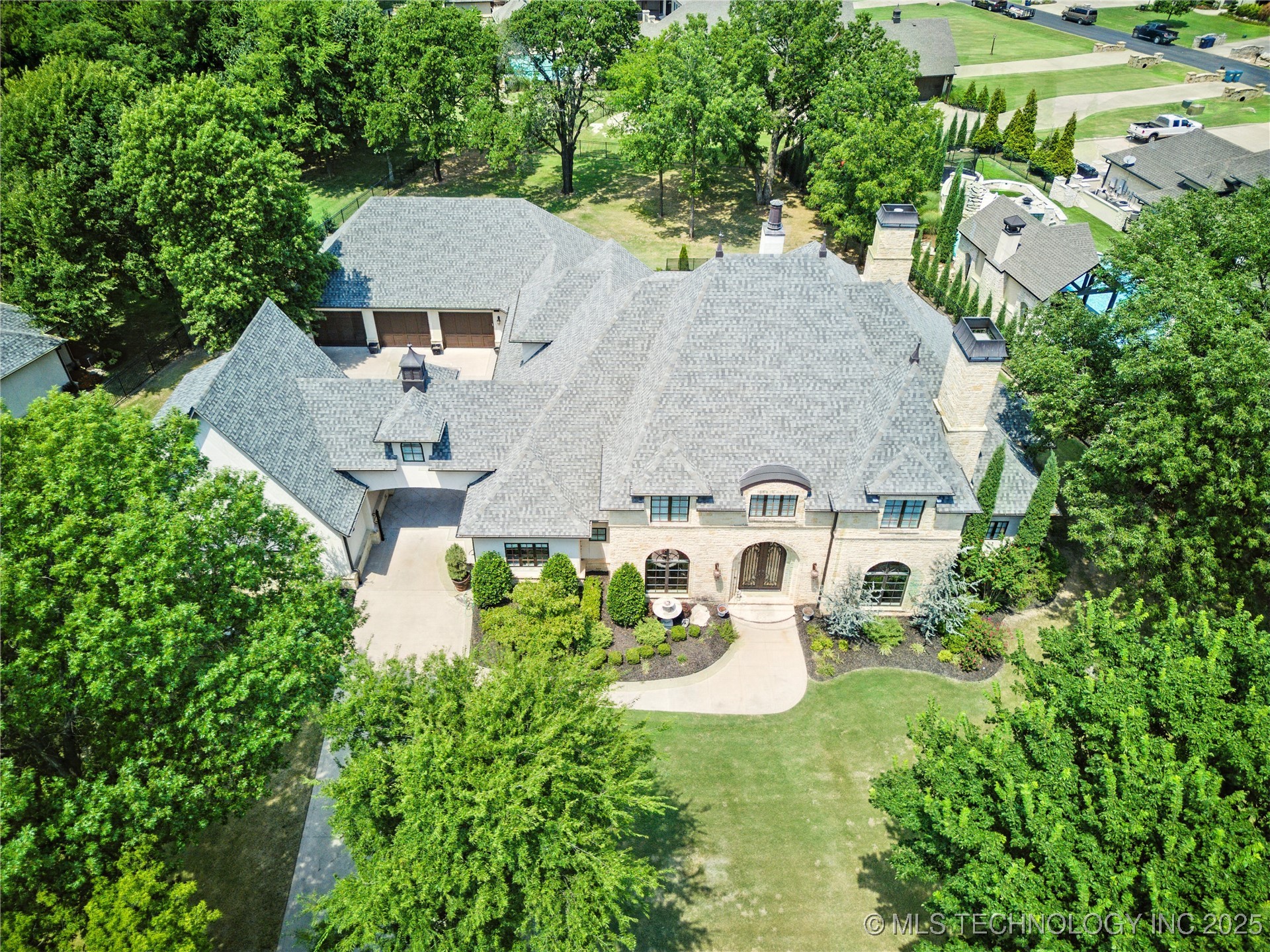 18127 Anthem Ridge Road Property Photo 3