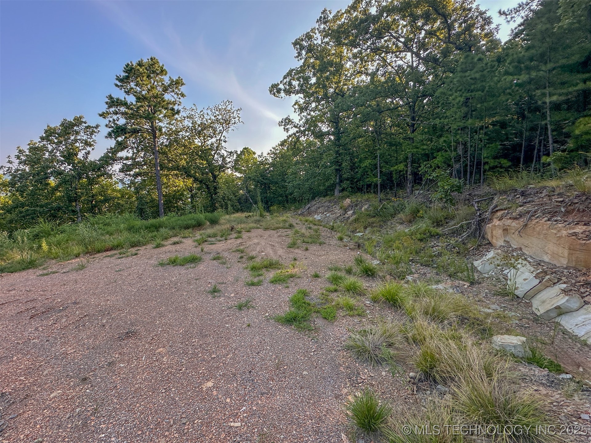 1 Moonshine Drive Property Photo 18