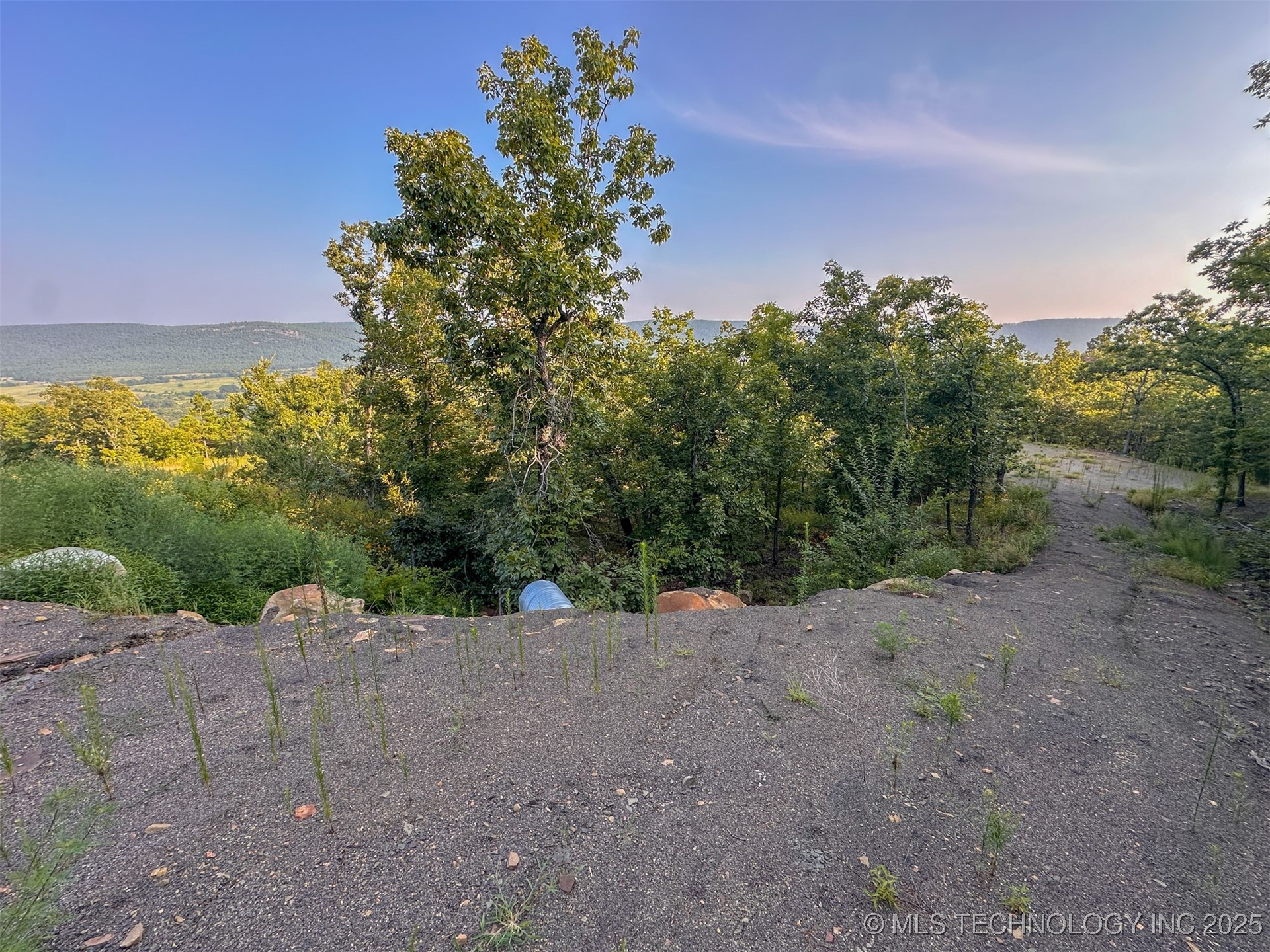 1 Moonshine Drive Property Photo 29