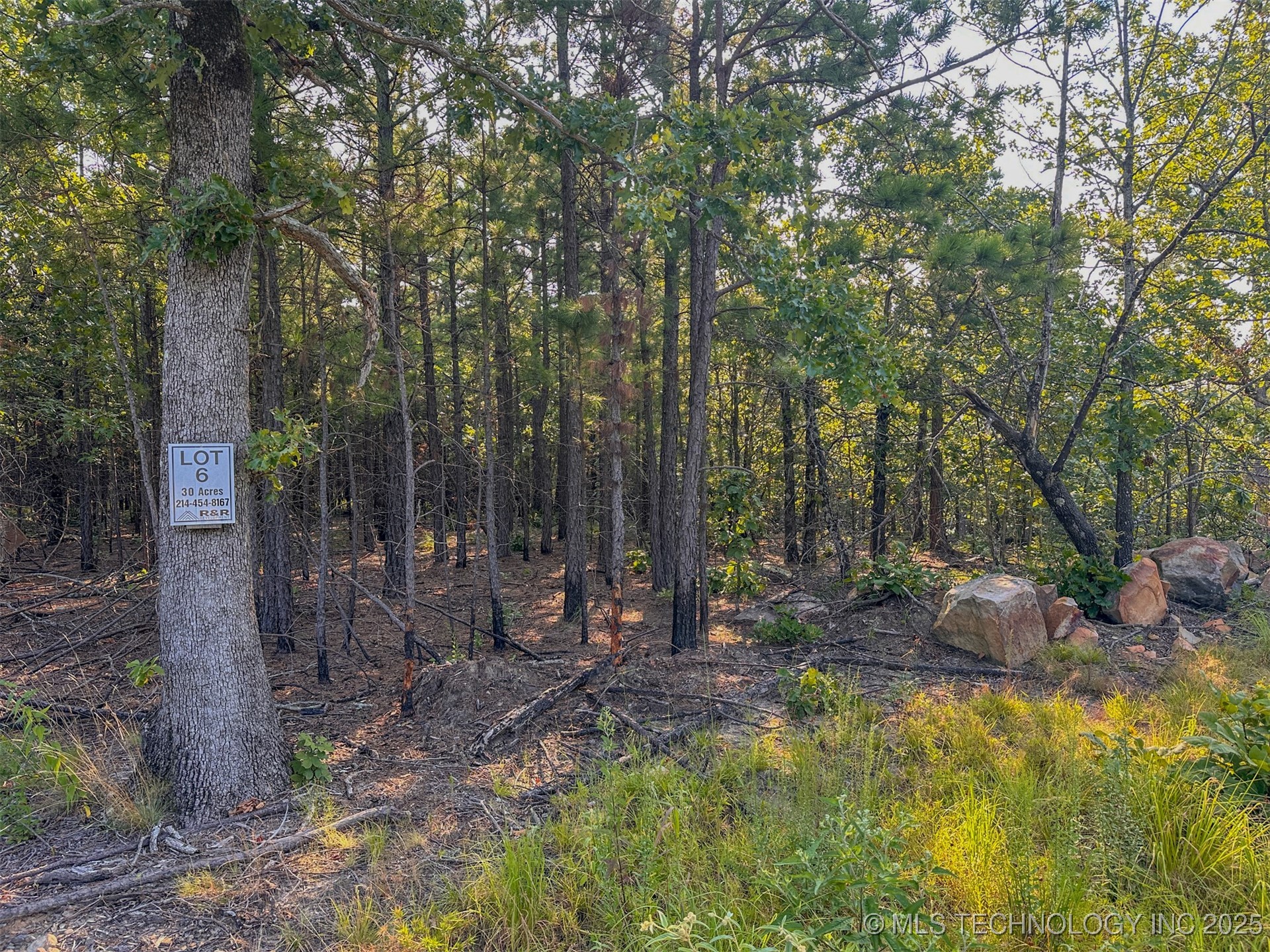 6 Moonshine Drive Property Photo 16