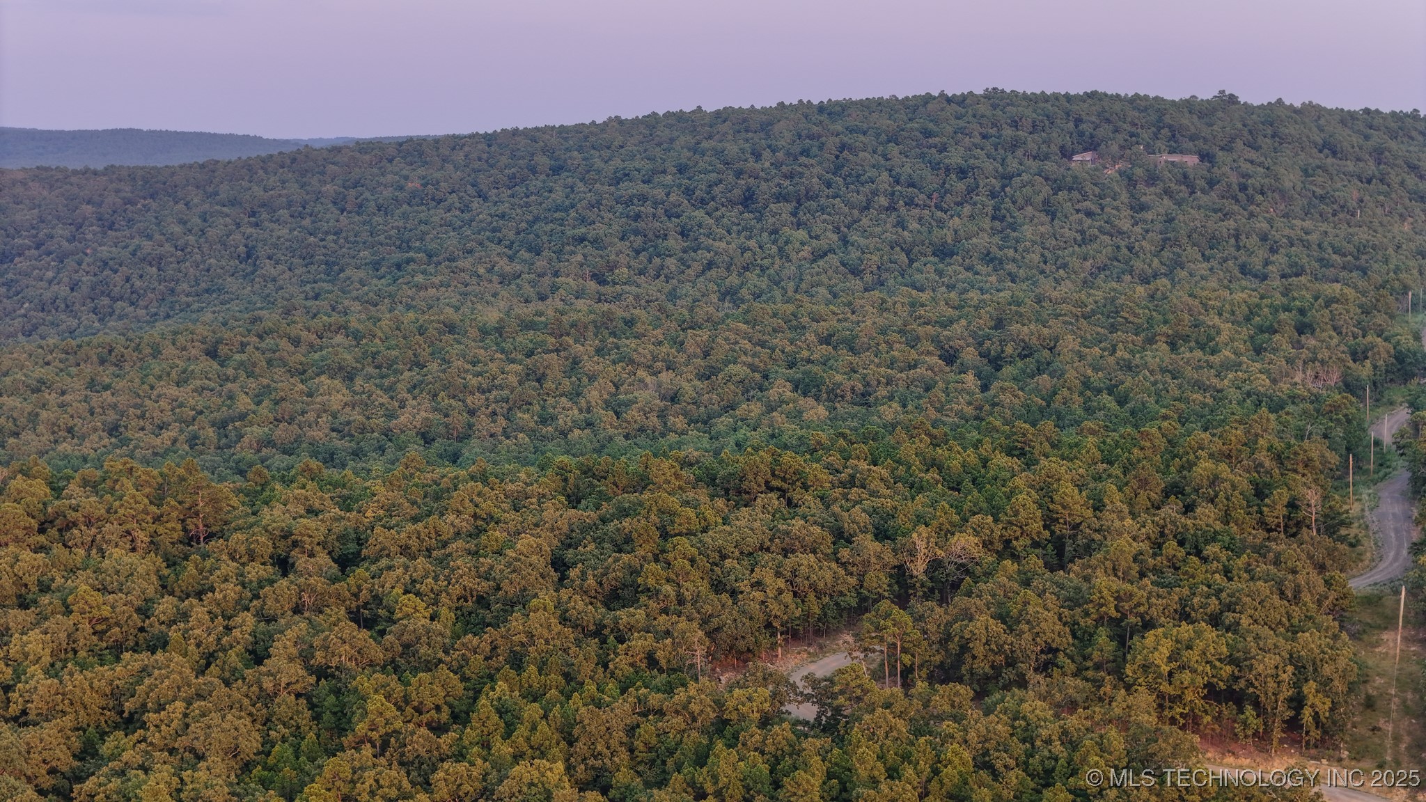 7 Moonshine Drive Property Photo 3