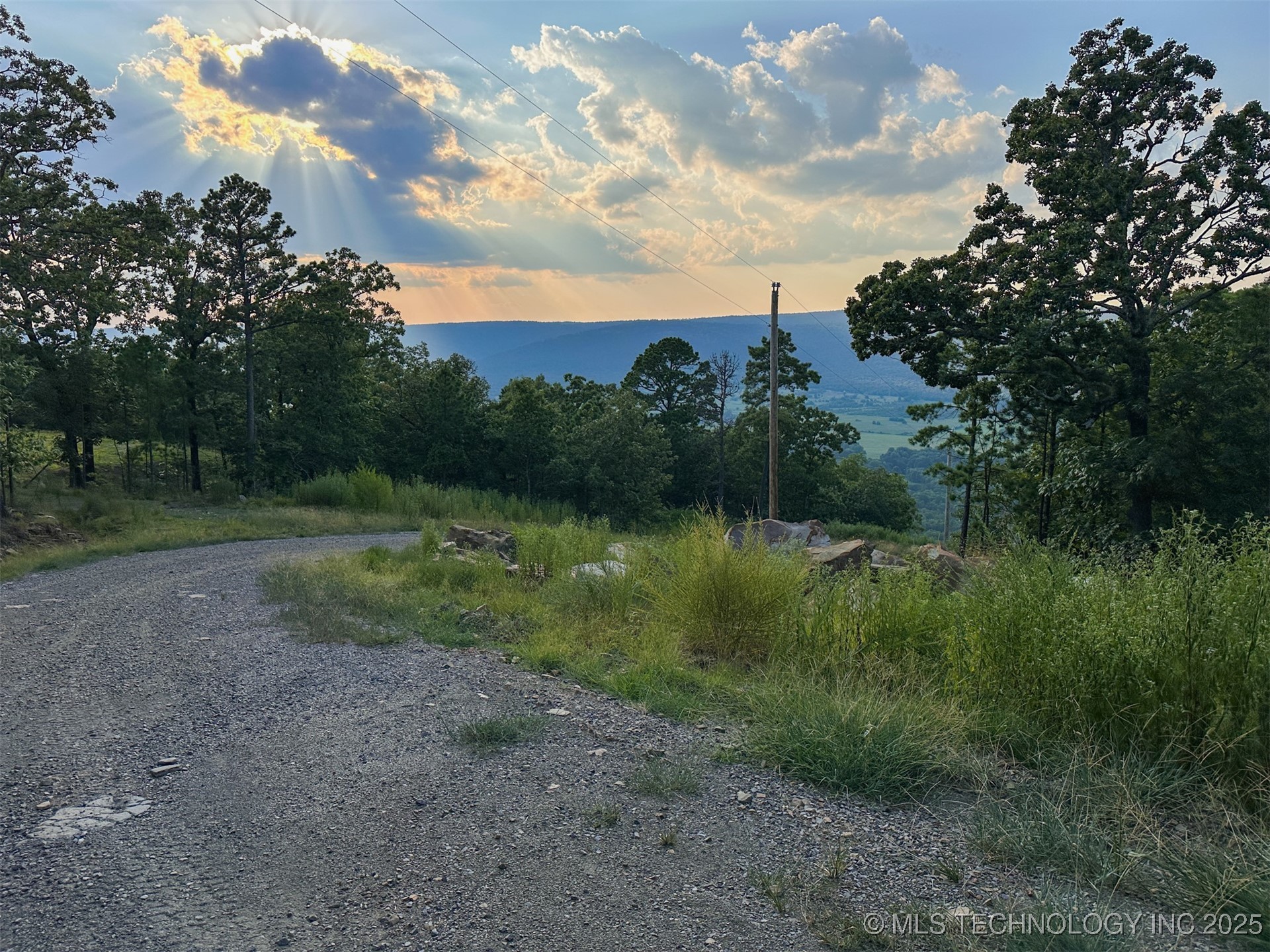 7 Moonshine Drive Property Photo 16