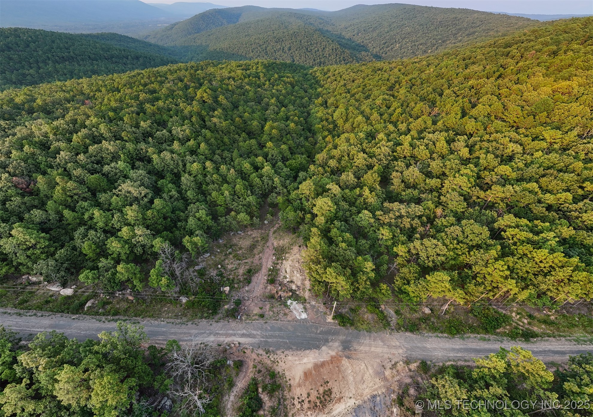 8 Moonshine Drive Property Photo 1