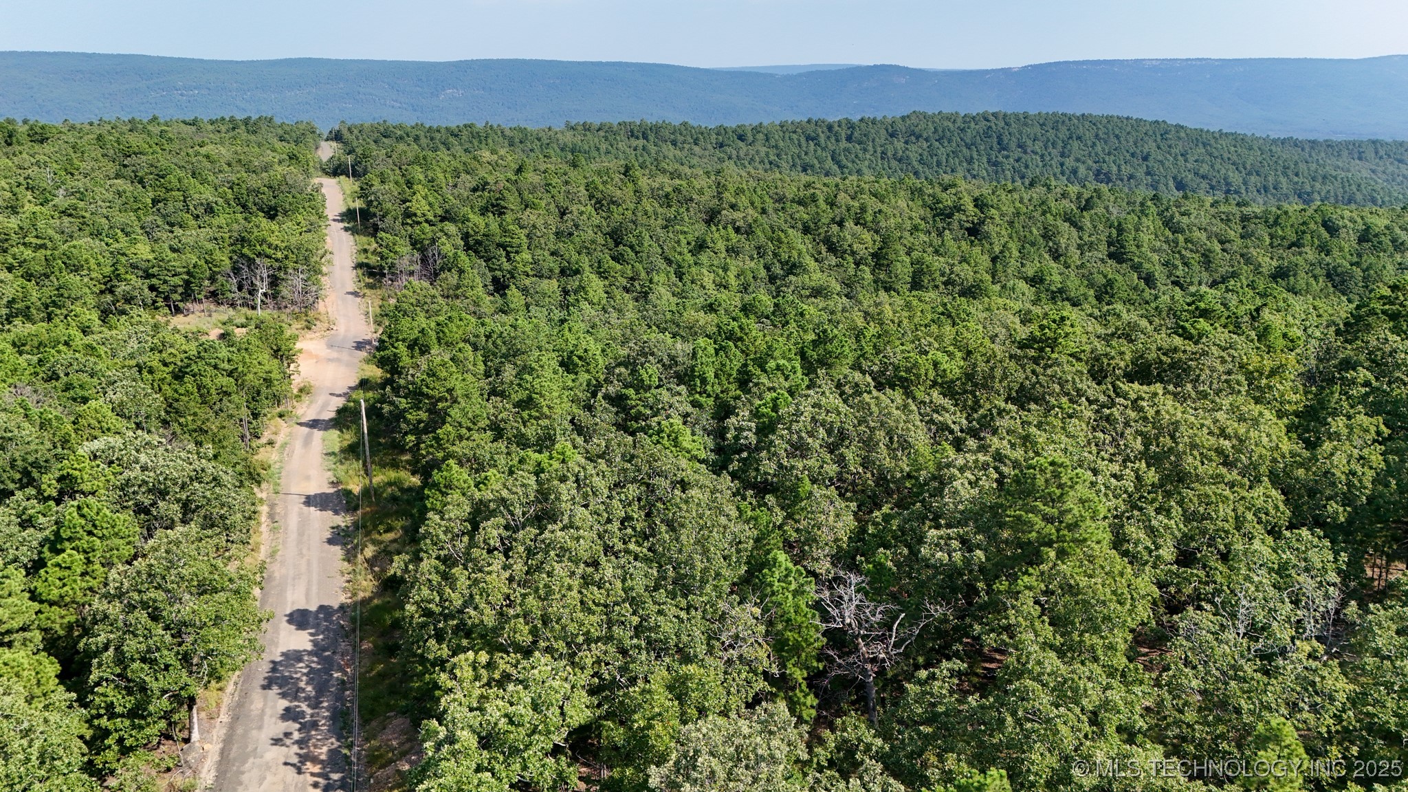 8 Moonshine Drive Property Photo 7