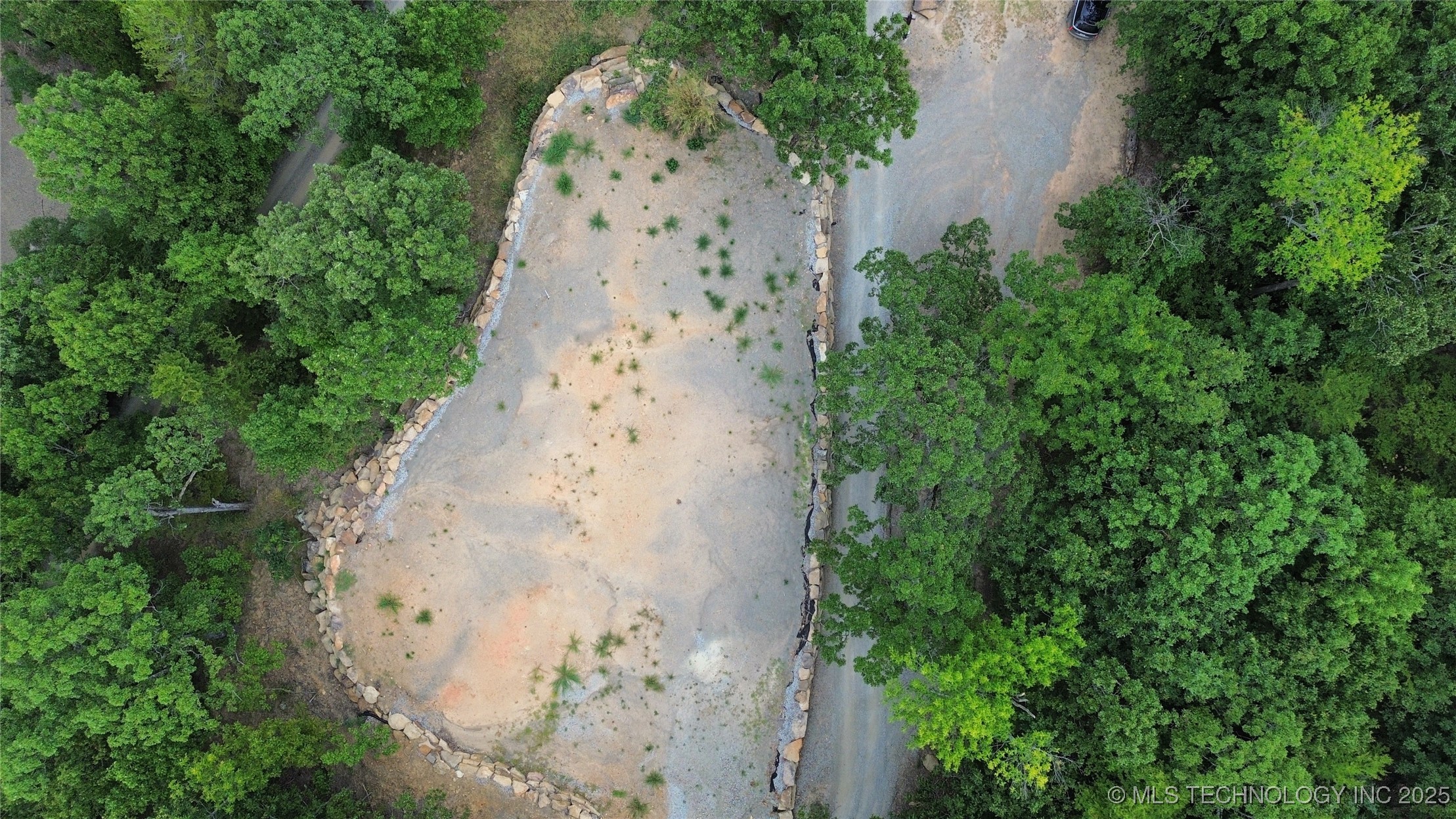 200 Stone Ridge Road Property Photo 3