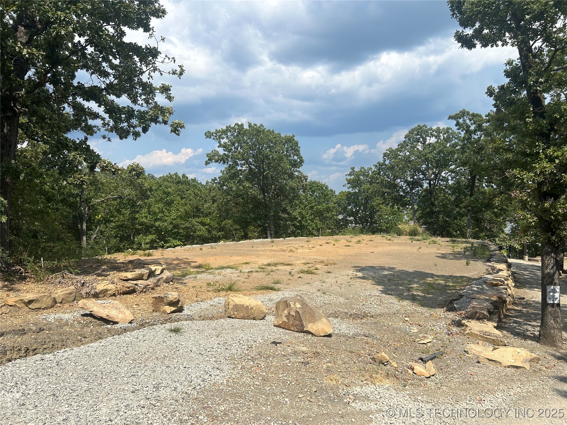 200 Stone Ridge Road Property Photo 7