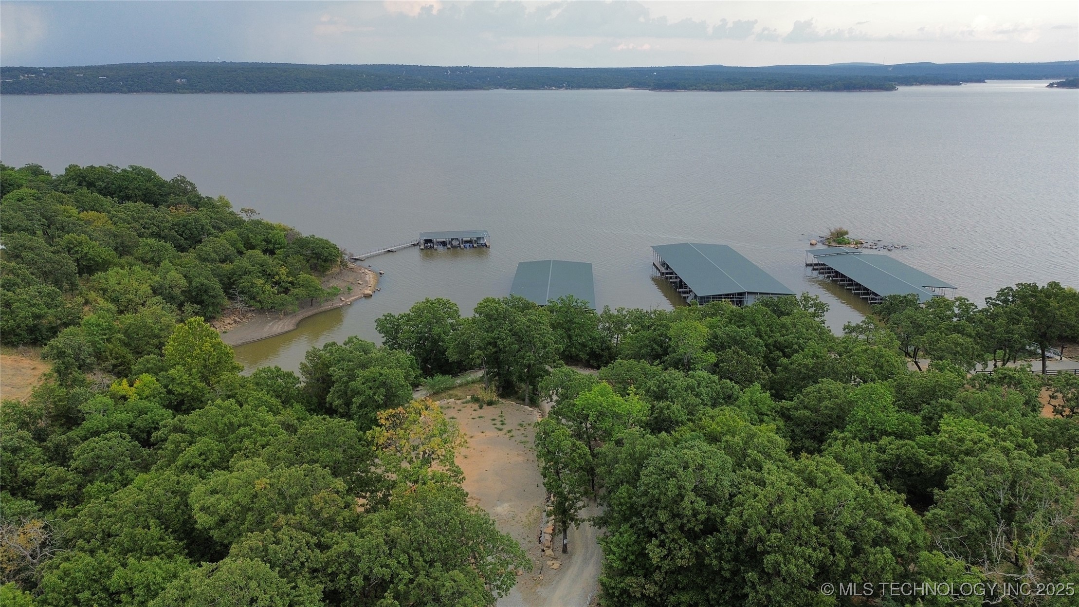 200 Stone Ridge Road Property Photo 11