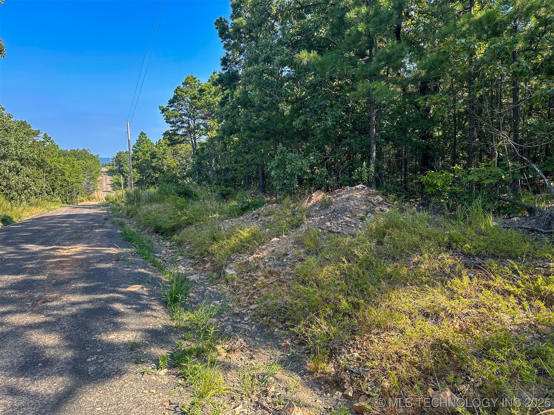 9 Moonshine Drive Property Photo 8