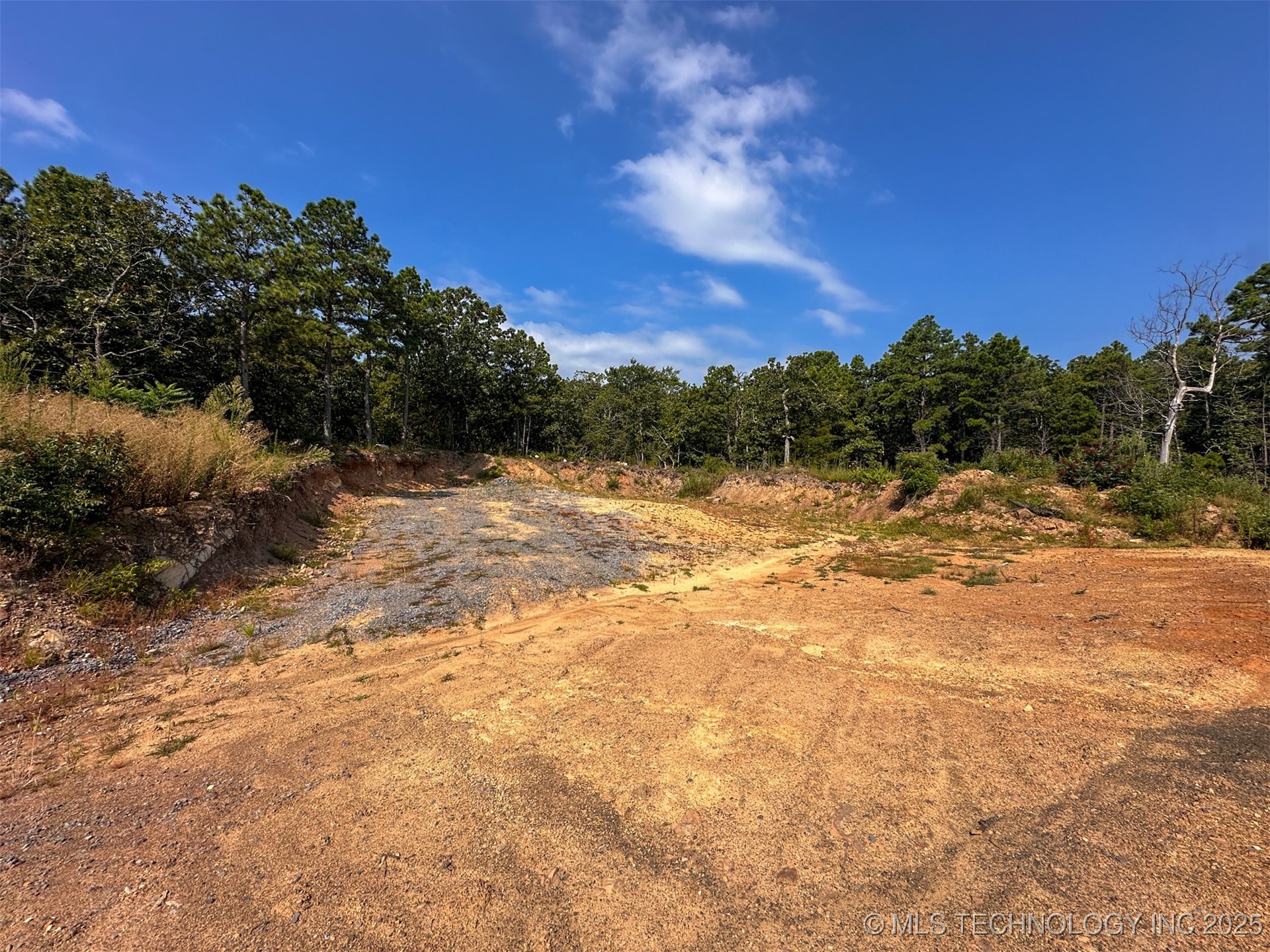 11 Moonshine Drive Property Photo 12