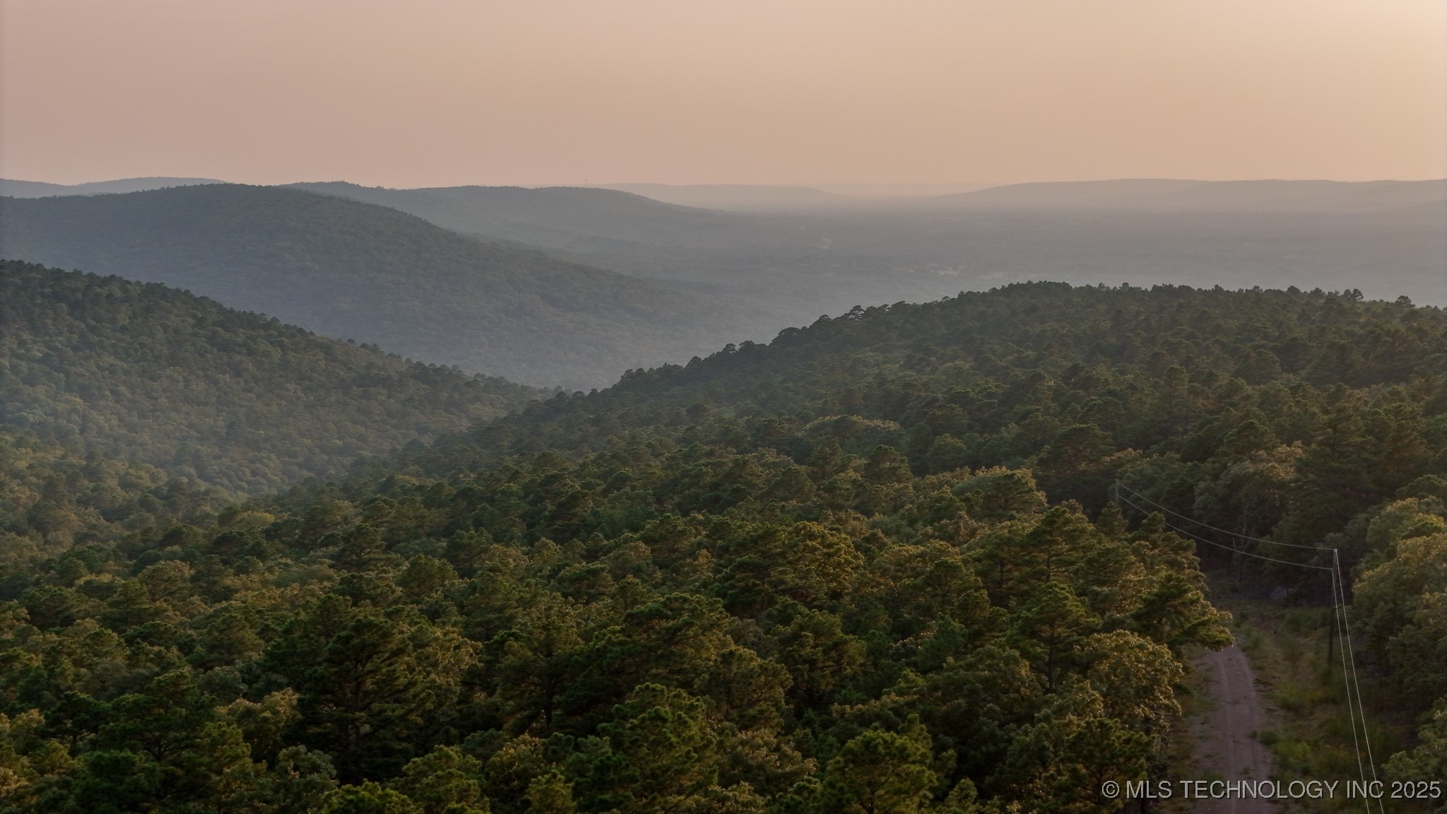 12 Moonshine Drive Property Photo 1