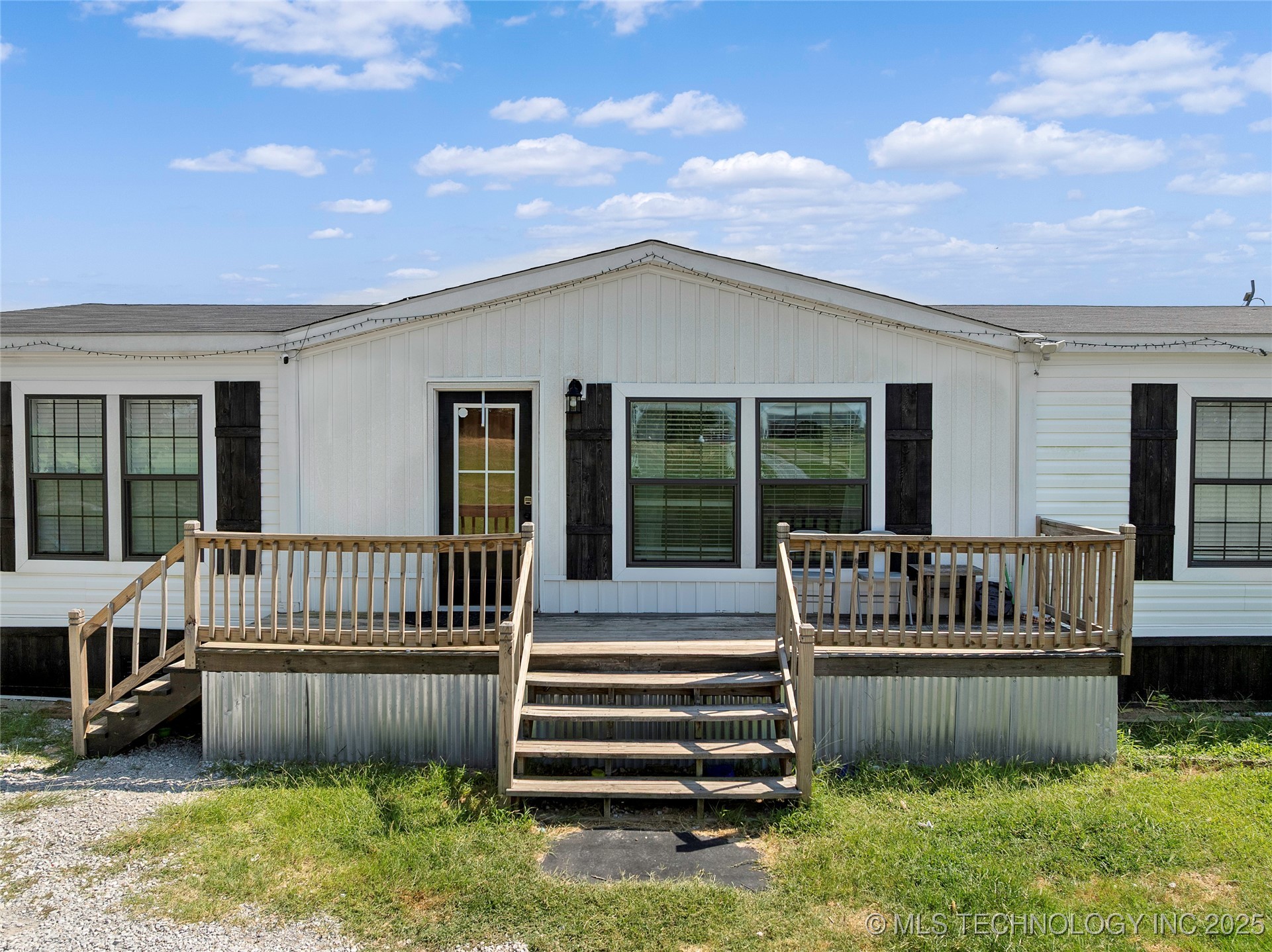 11887 Sandpiper Property Photo 2