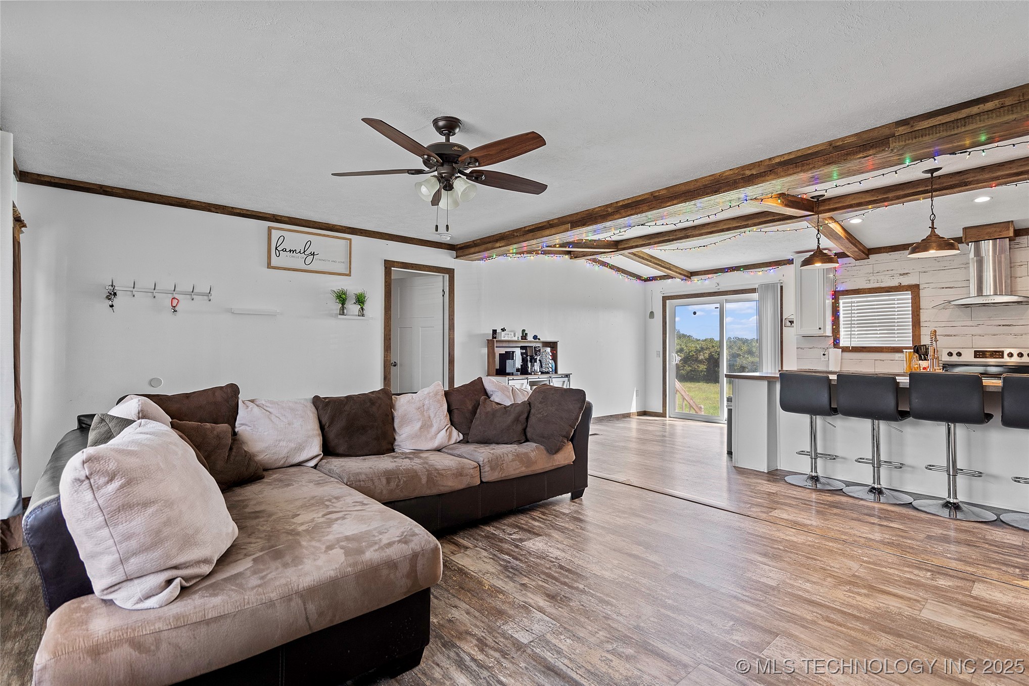 11887 Sandpiper Property Photo 6