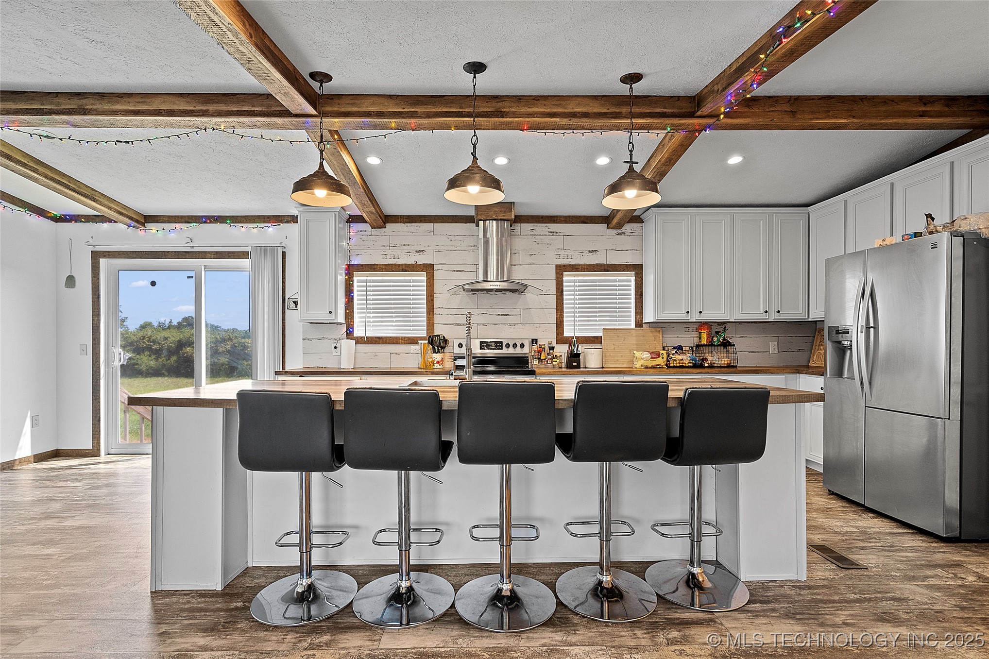 11887 Sandpiper Property Photo 7