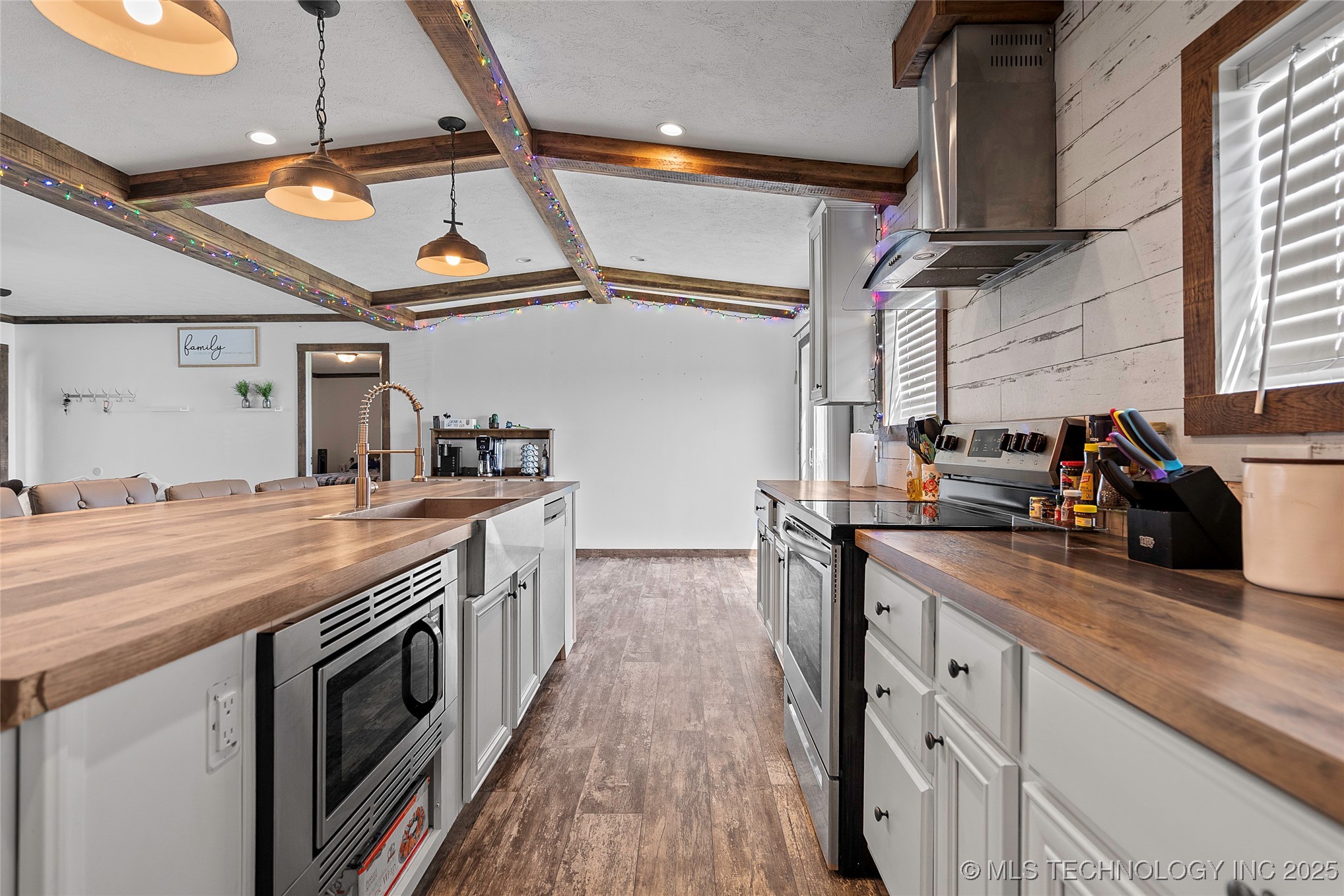 11887 Sandpiper Property Photo 10