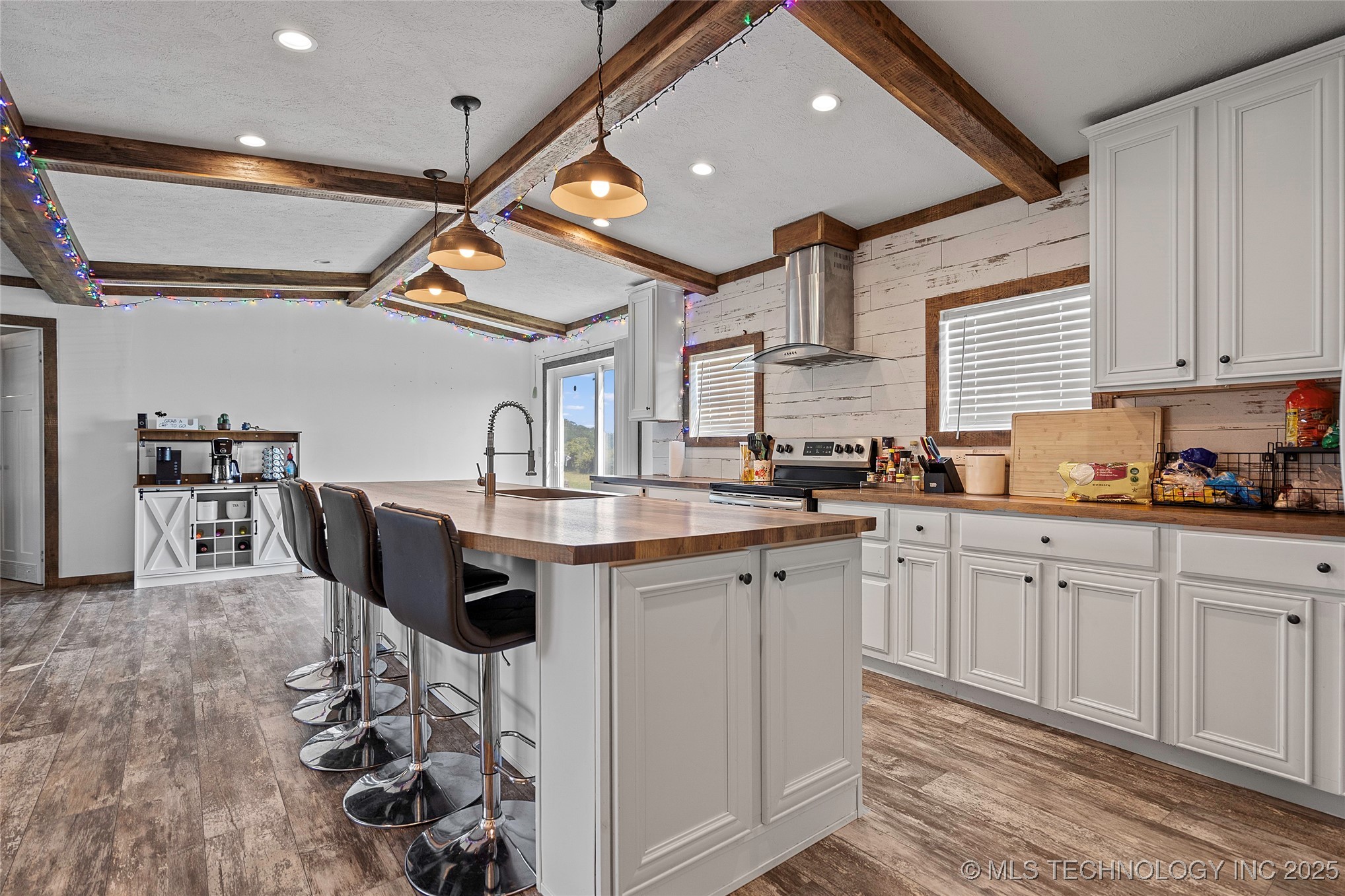 11887 Sandpiper Property Photo 11