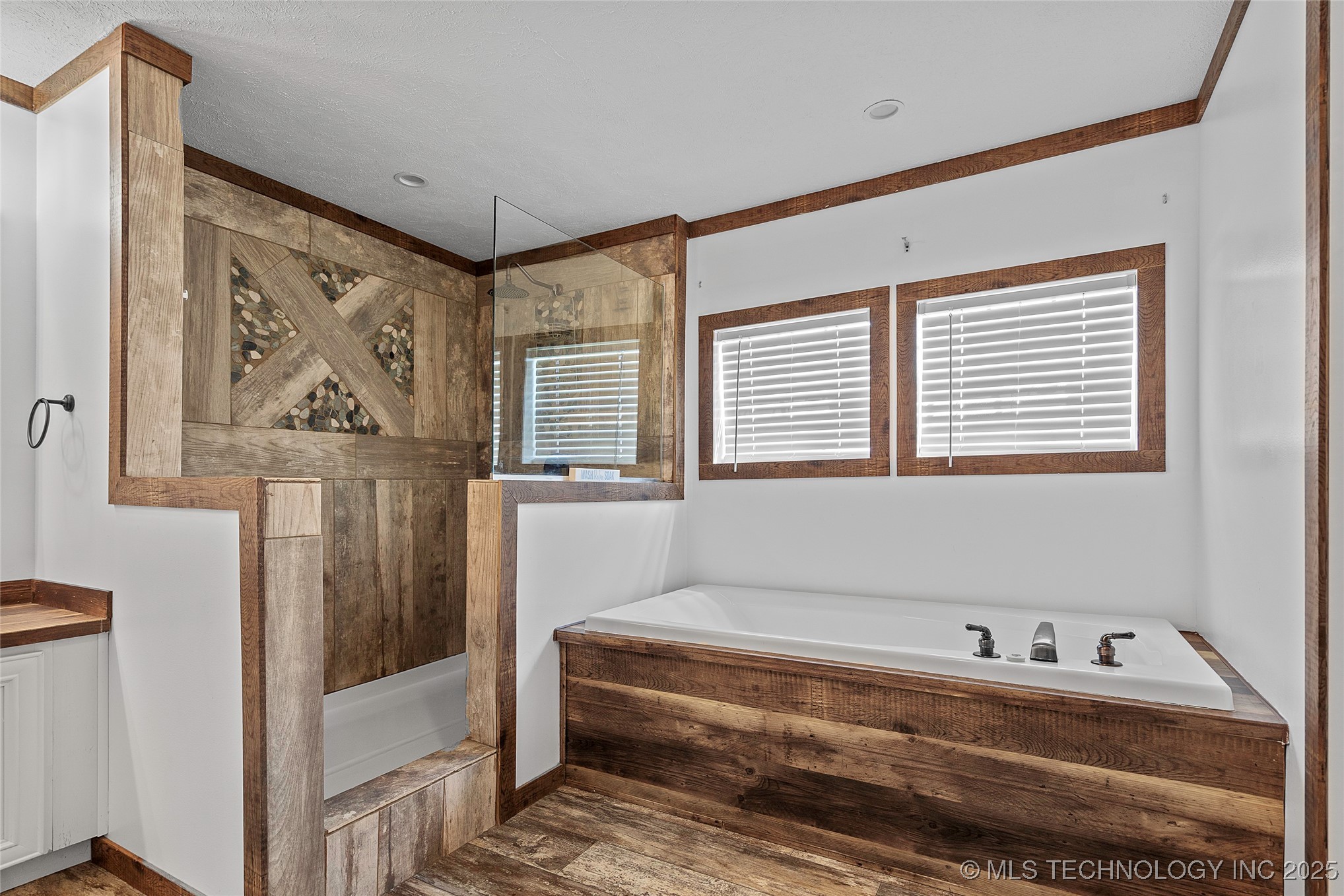 11887 Sandpiper Property Photo 16