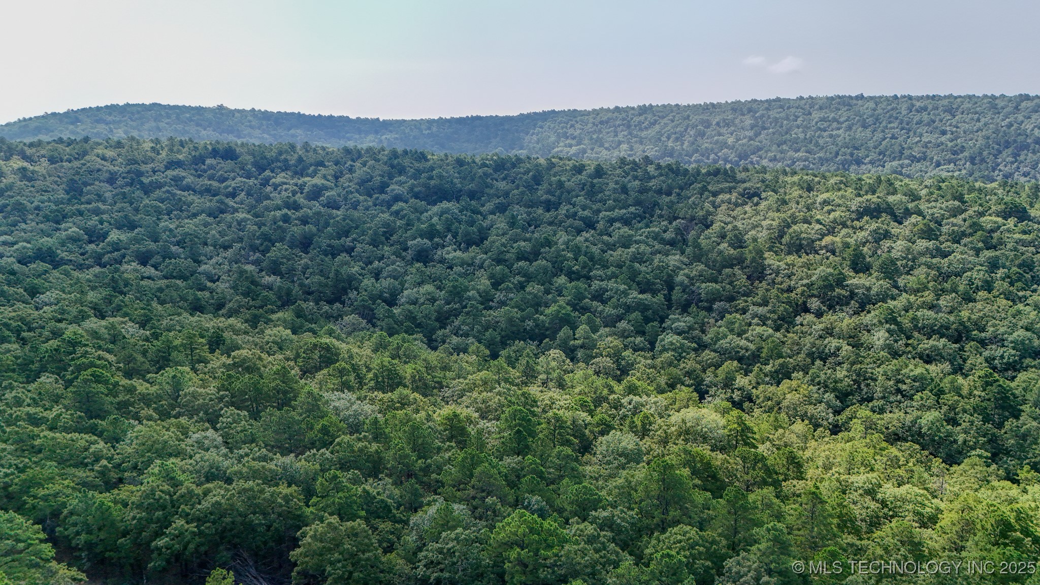 13 Moonshine Drive Property Photo 6