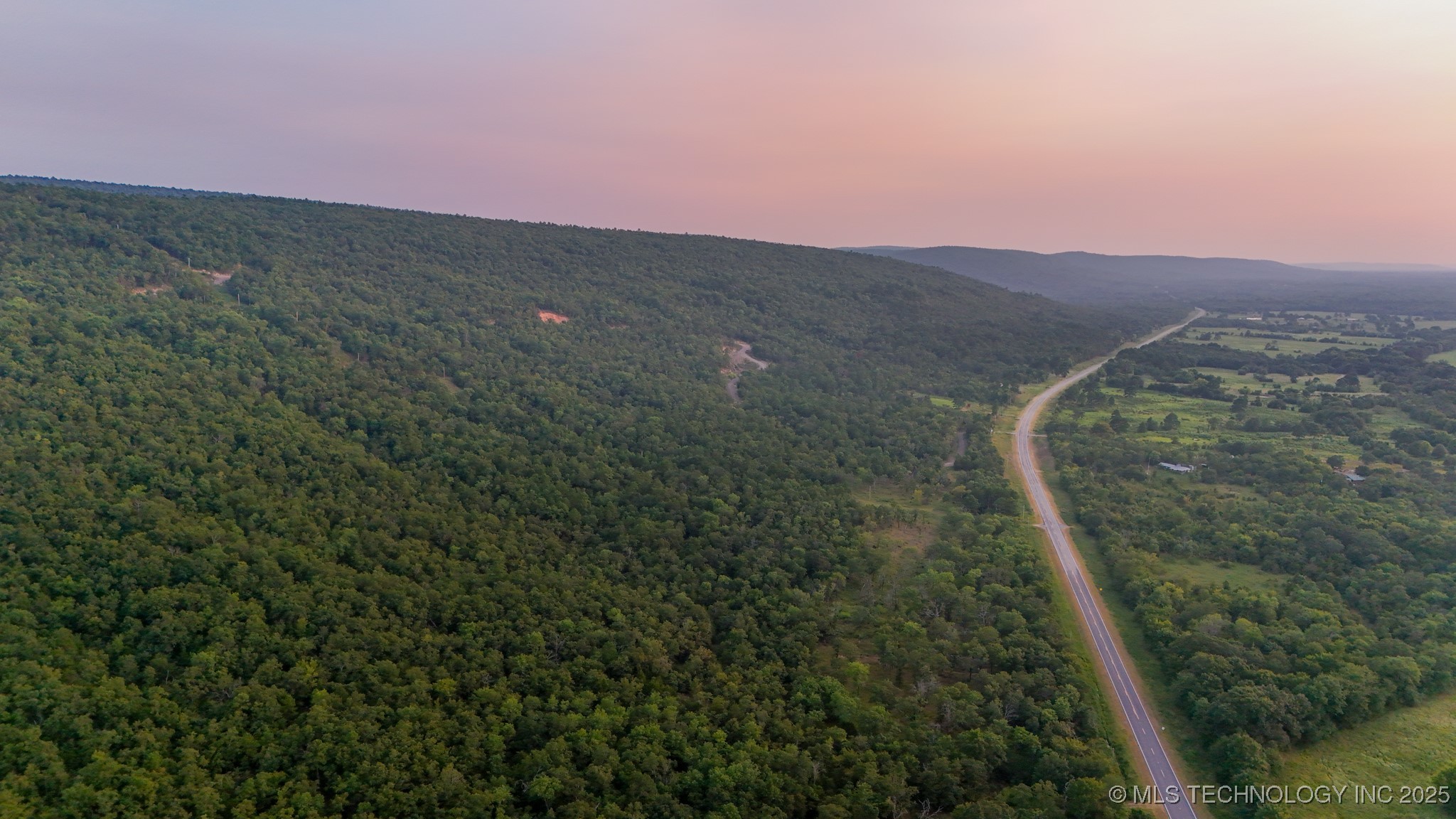 1 State Hwy 43 Property Photo 3