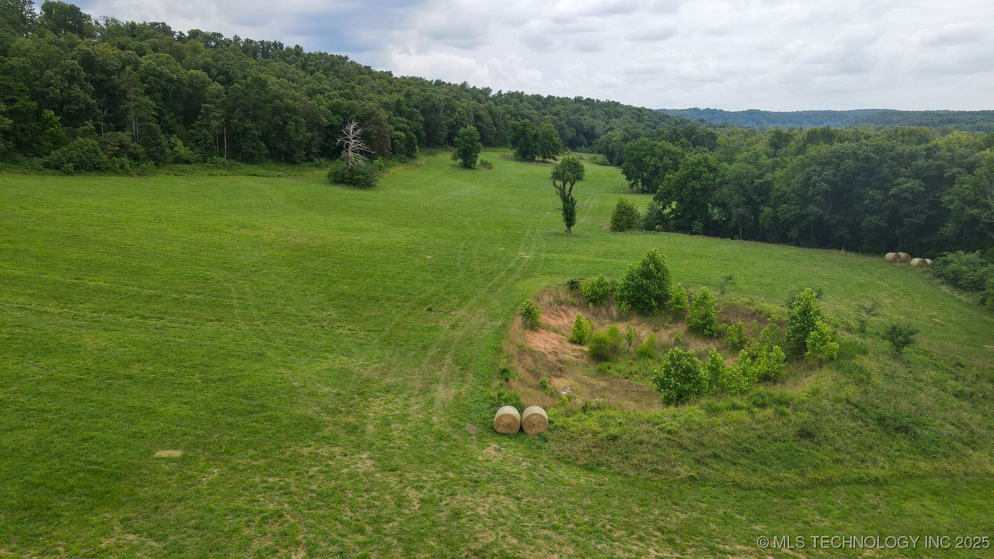 44418 S Country Road 608 Road Property Photo 21