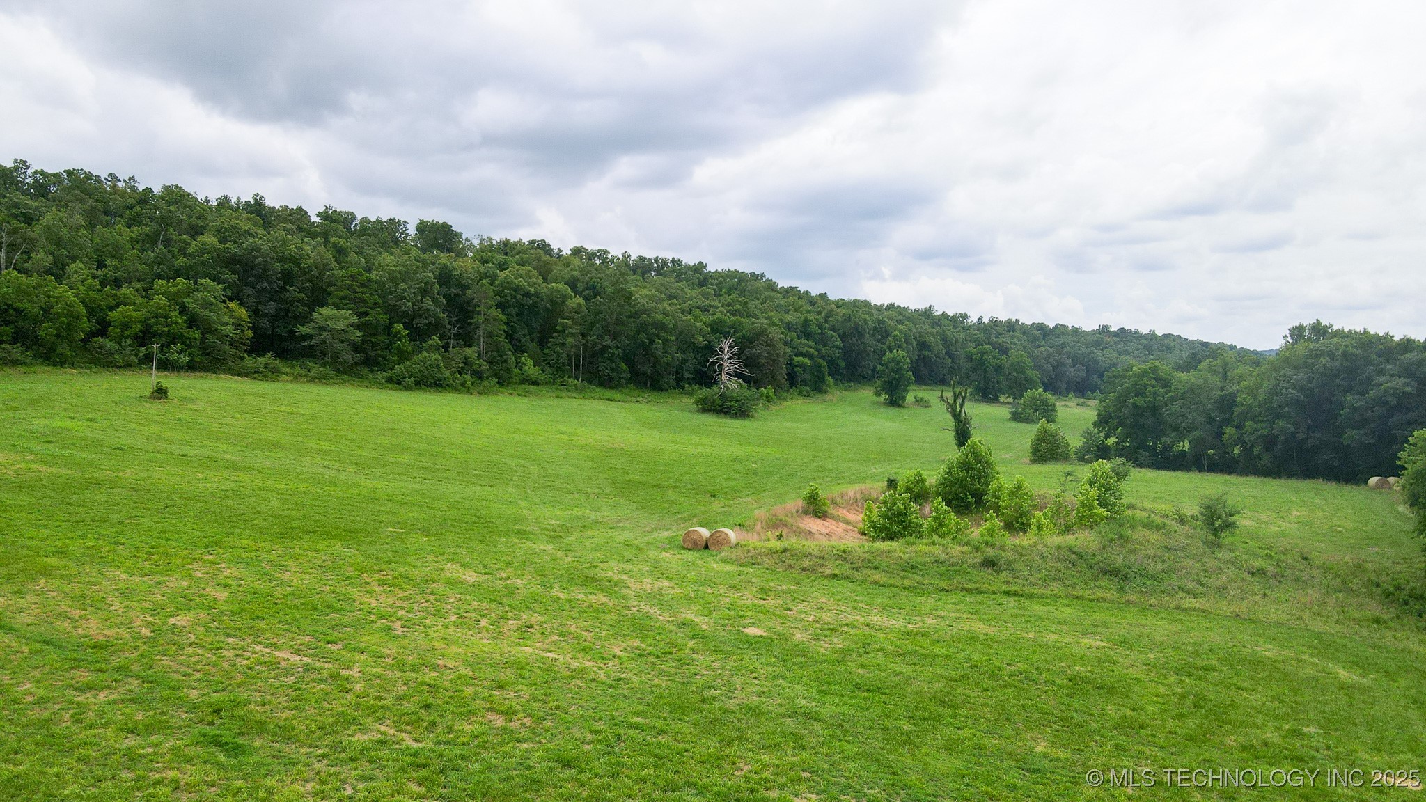 44418 S Country Road 608 Road Property Photo 23