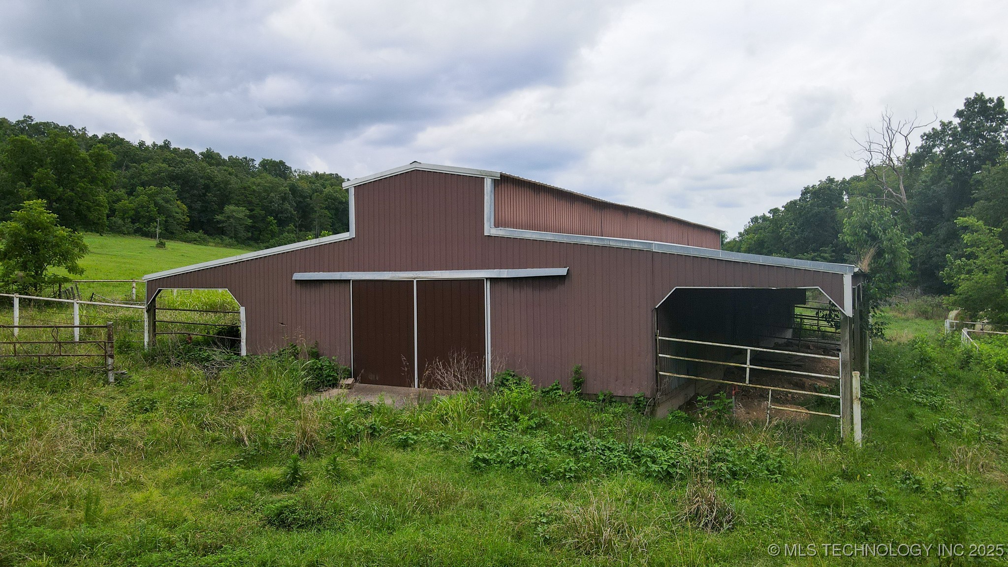 44418 S Country Road 608 Road Property Photo 24