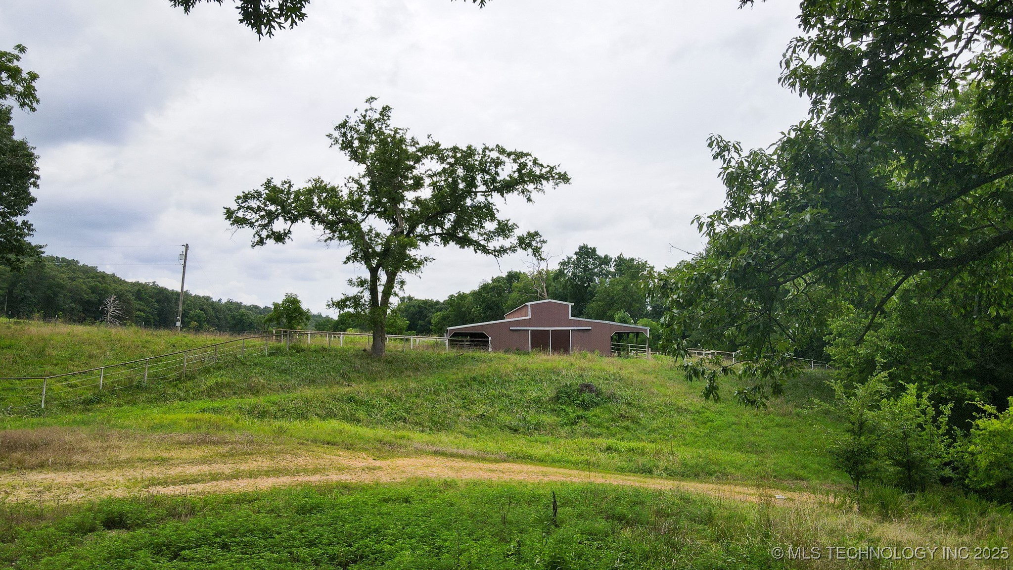 44418 S Country Road 608 Road Property Photo 25