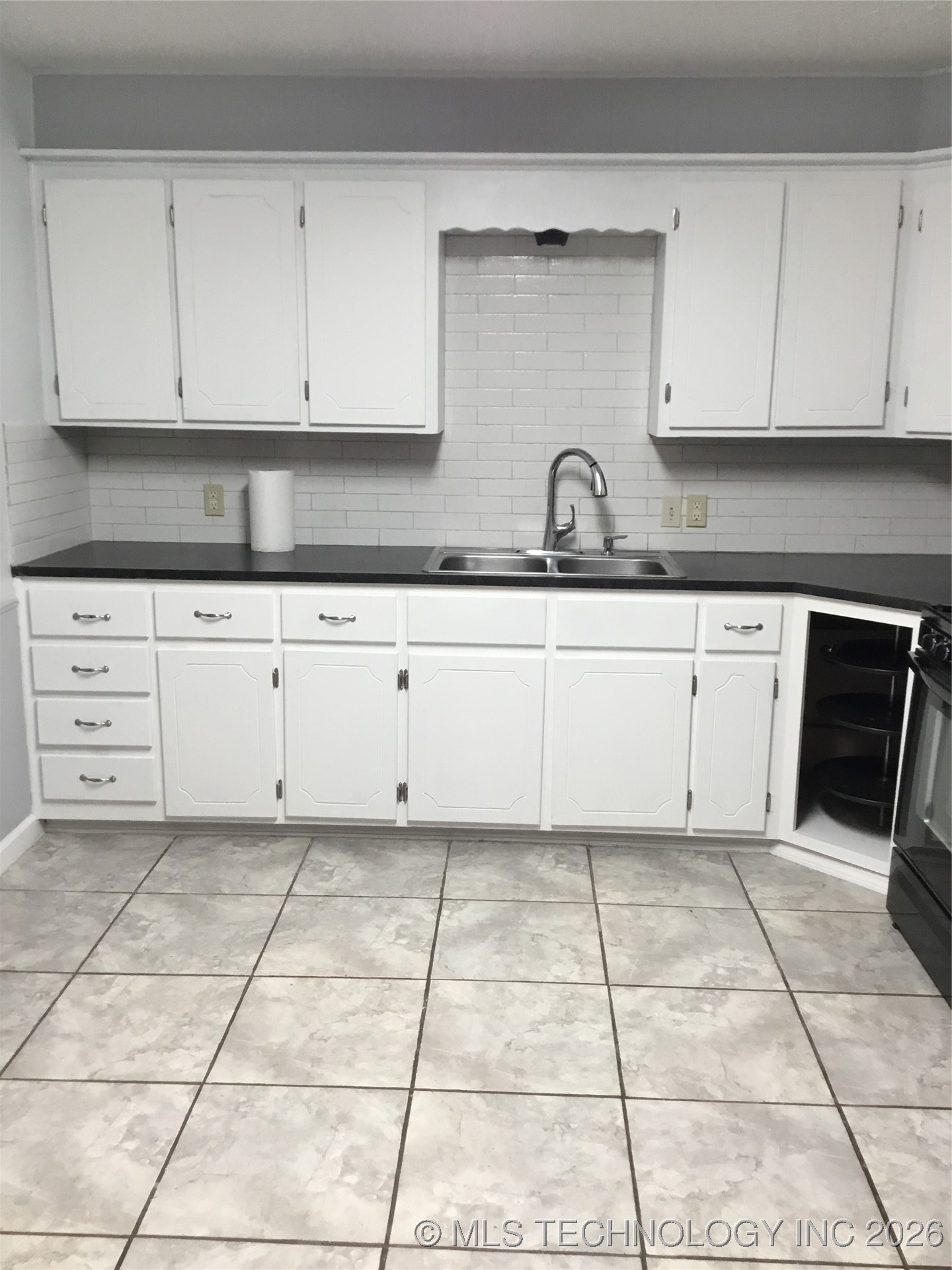 27 Rock Creek Drive Property Photo 10