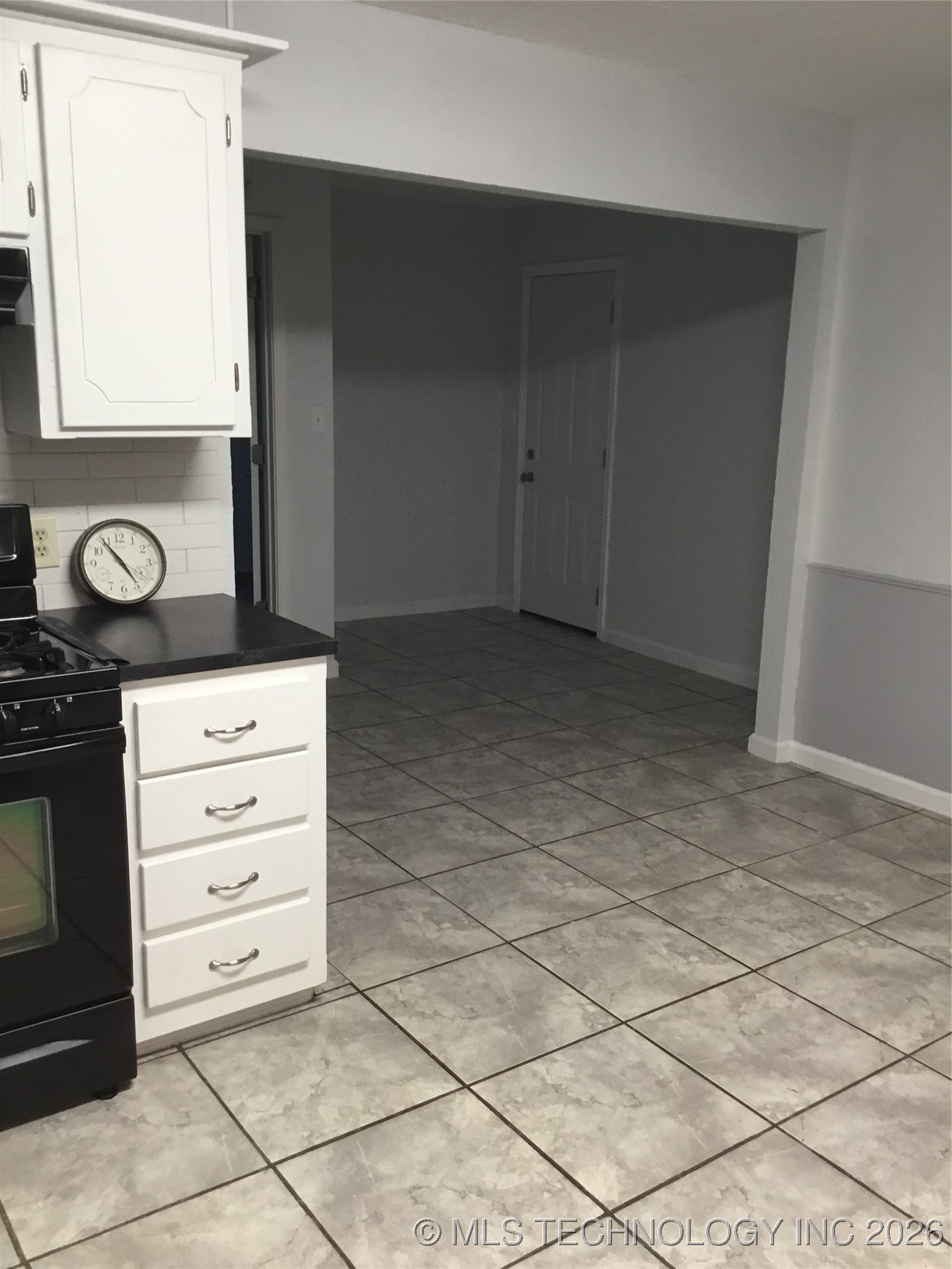 27 Rock Creek Drive Property Photo 13