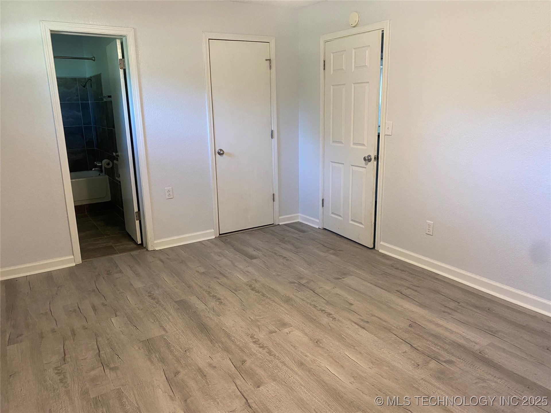 27 Rock Creek Drive Property Photo 21