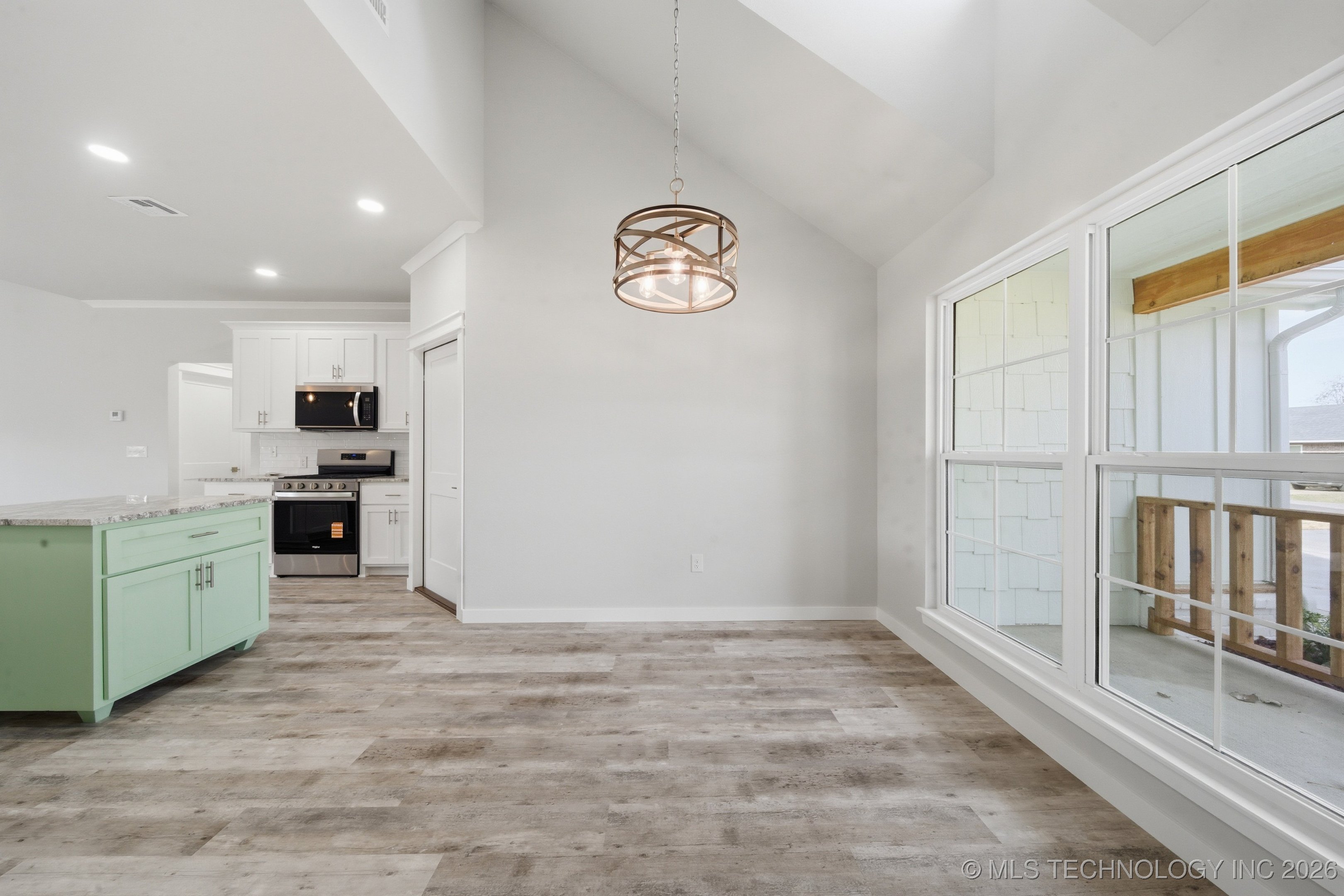 21524 E 35th Place S Property Photo 21