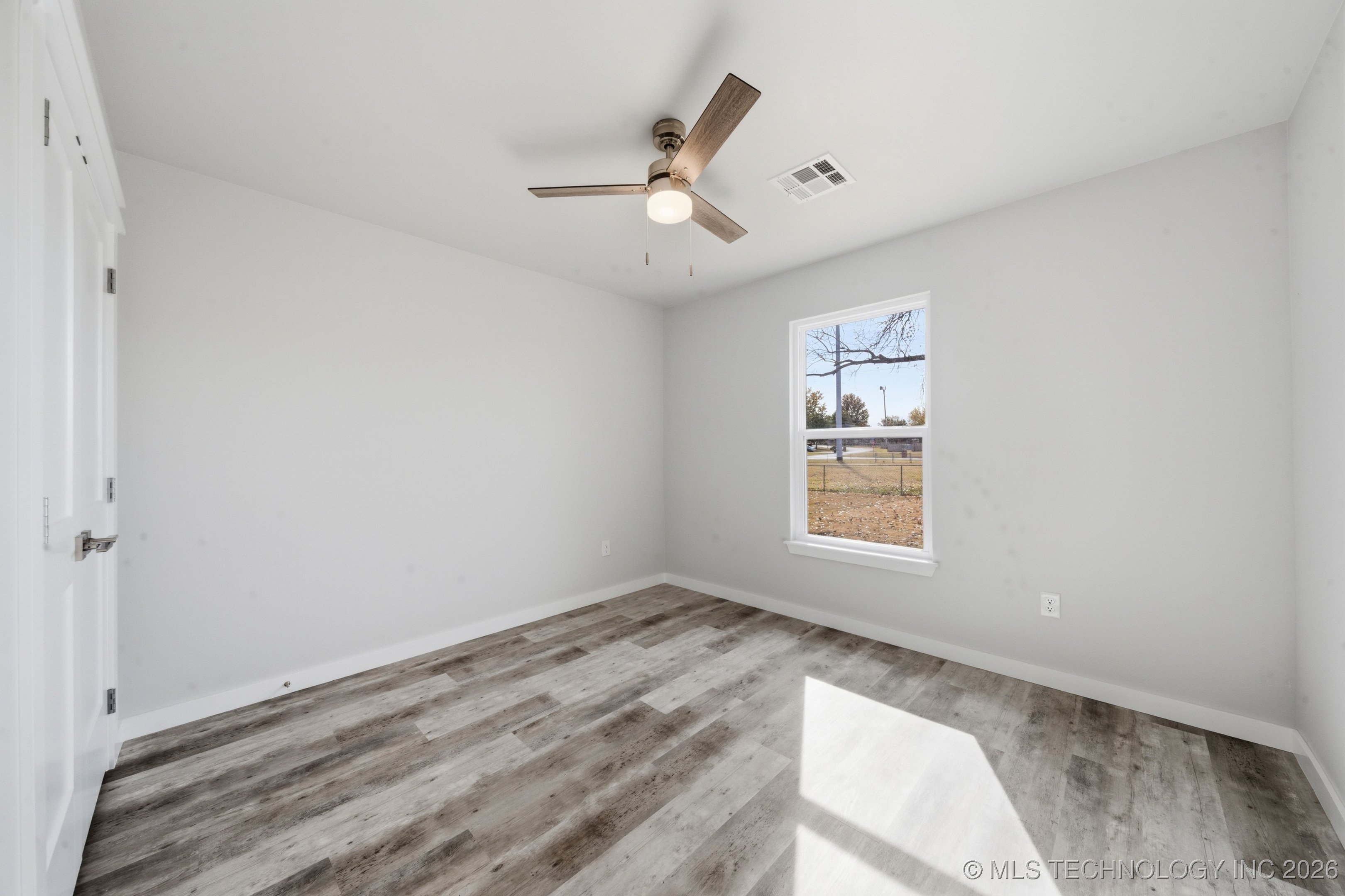 21524 E 35th Place S Property Photo 31