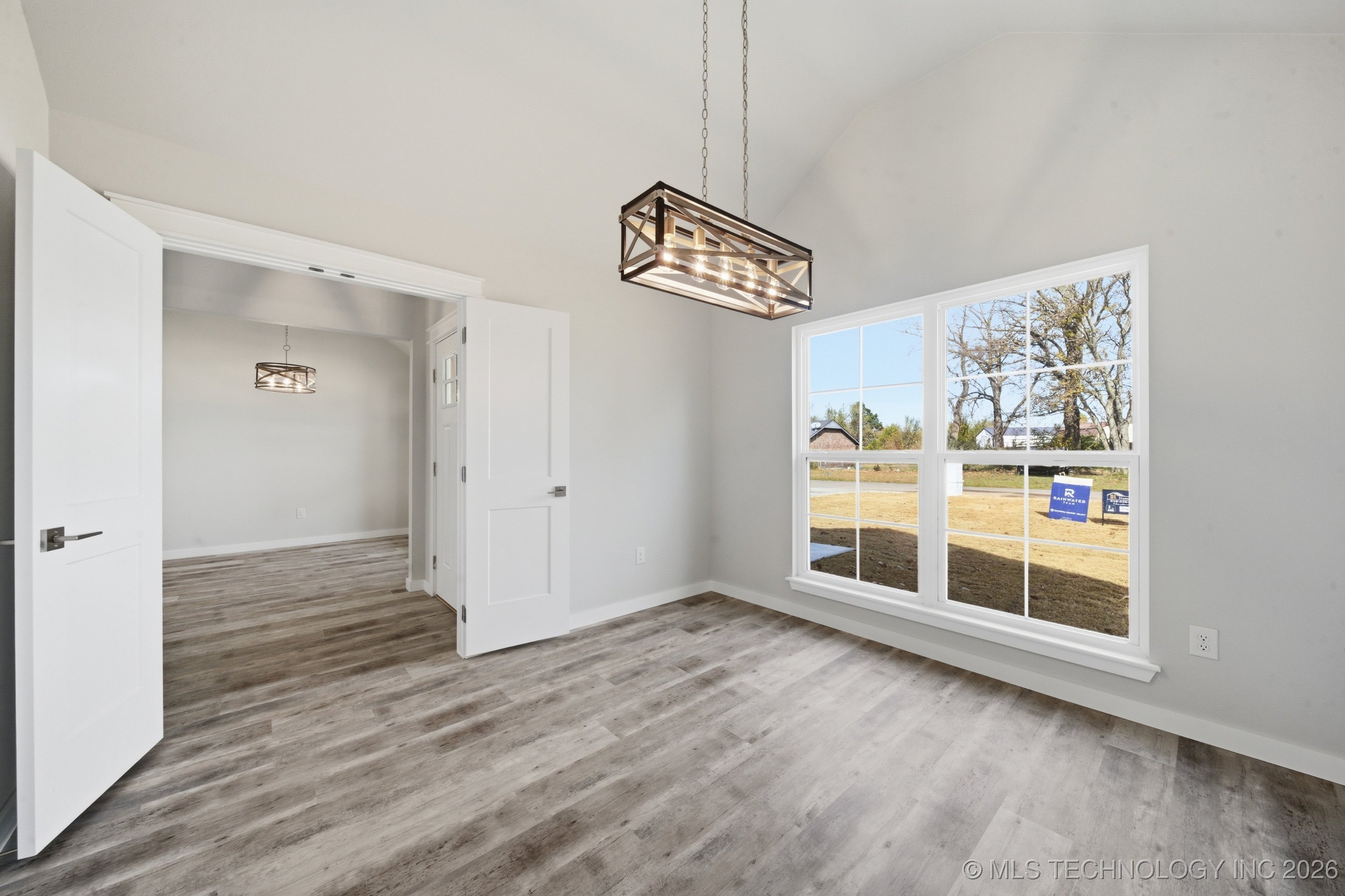 21524 E 35th Place S Property Photo 32