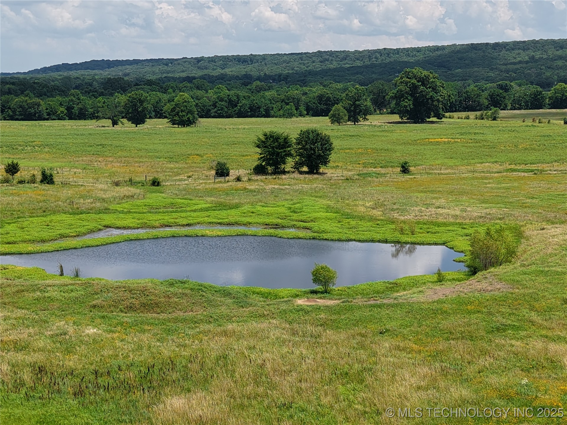 Rural Route Property Photo 3