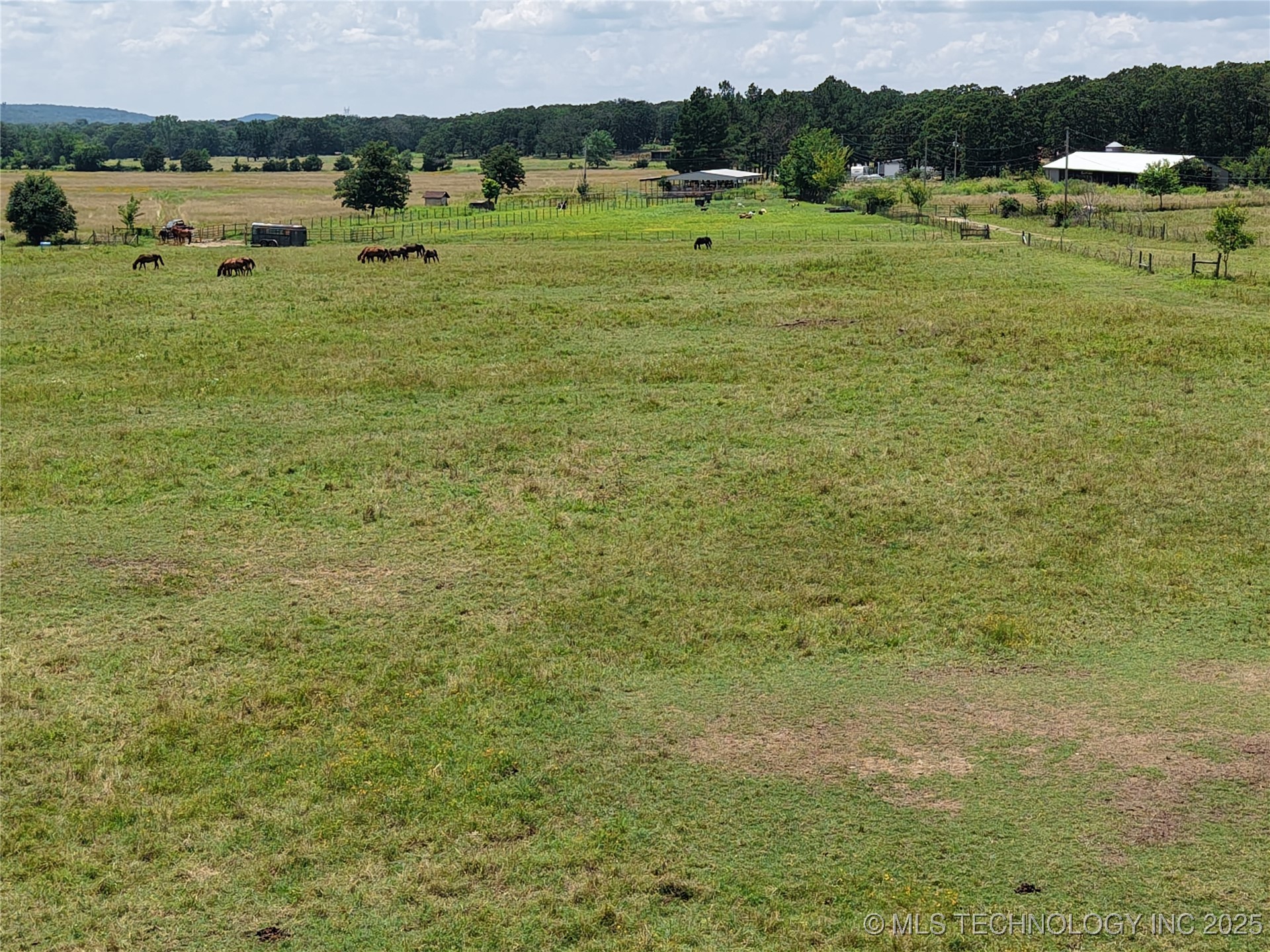 Rural Route Property Photo 12