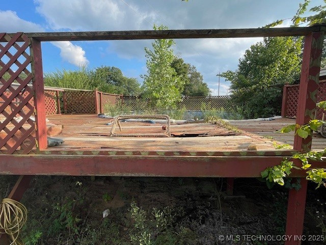 624 Sunshine Property Photo 5